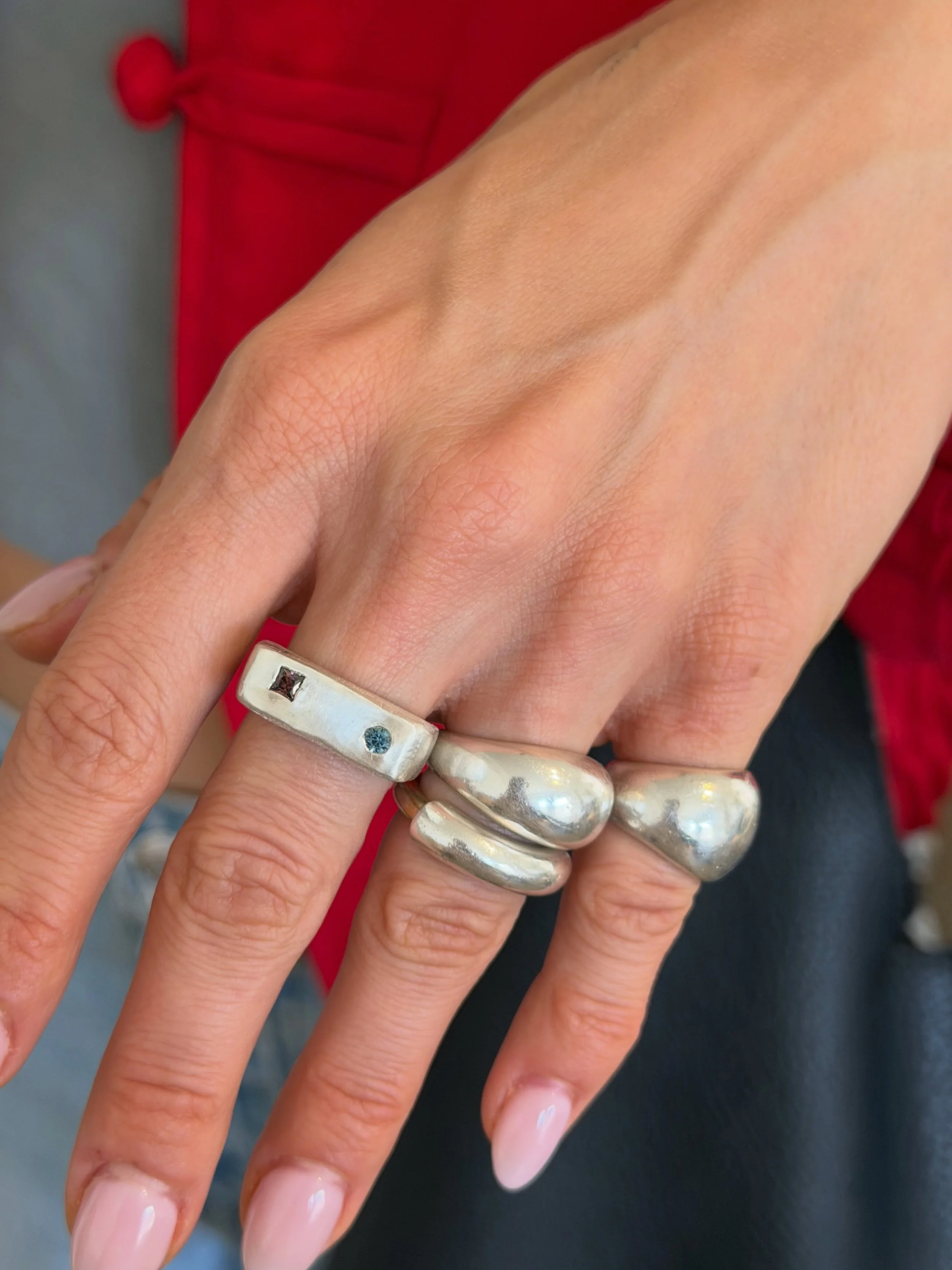 Can you guess which piece was made at our studio? 👀

One of these pieces was created through wax carving at Ju1ys Jewelry Studio &mdash; but which one?

Drop your guess below 👇
First person to get it right gets a little surprise from us 🎁

Hint: s