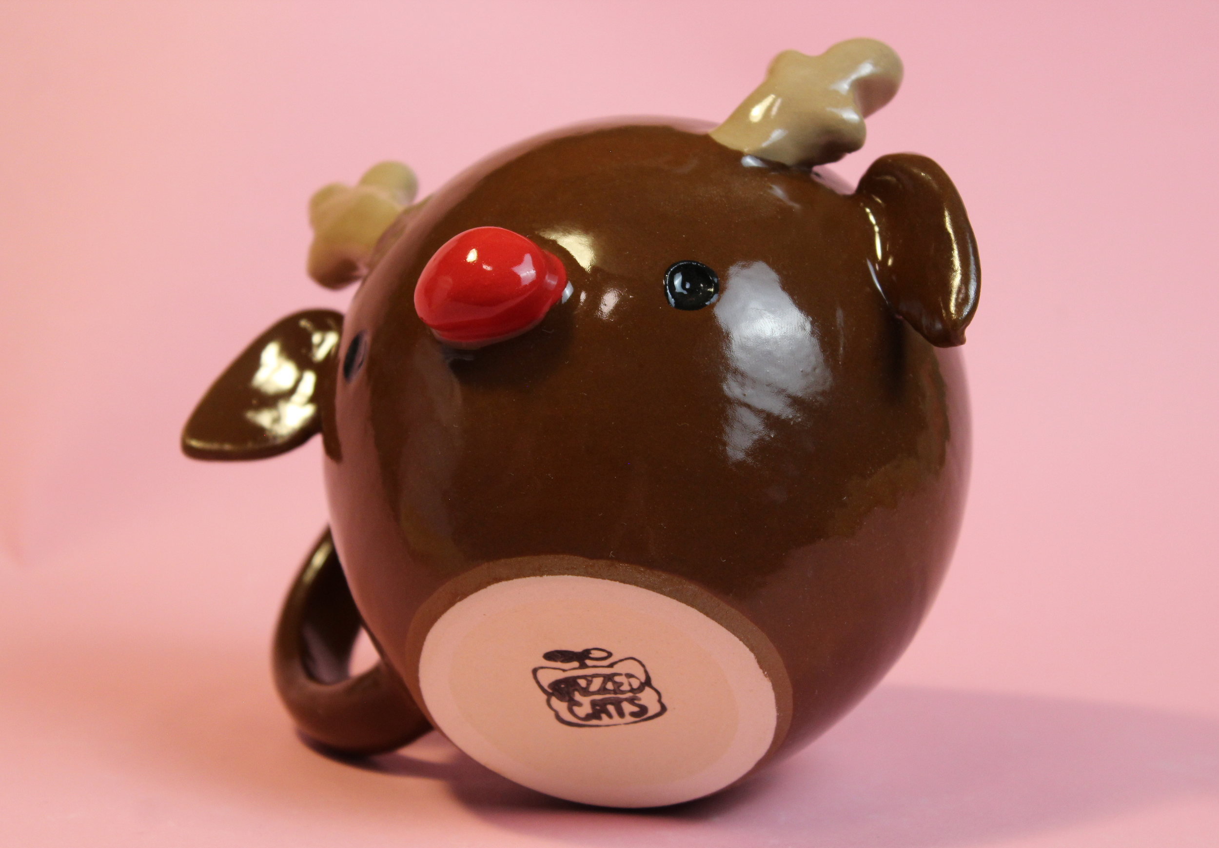reindeer mug bottom.png