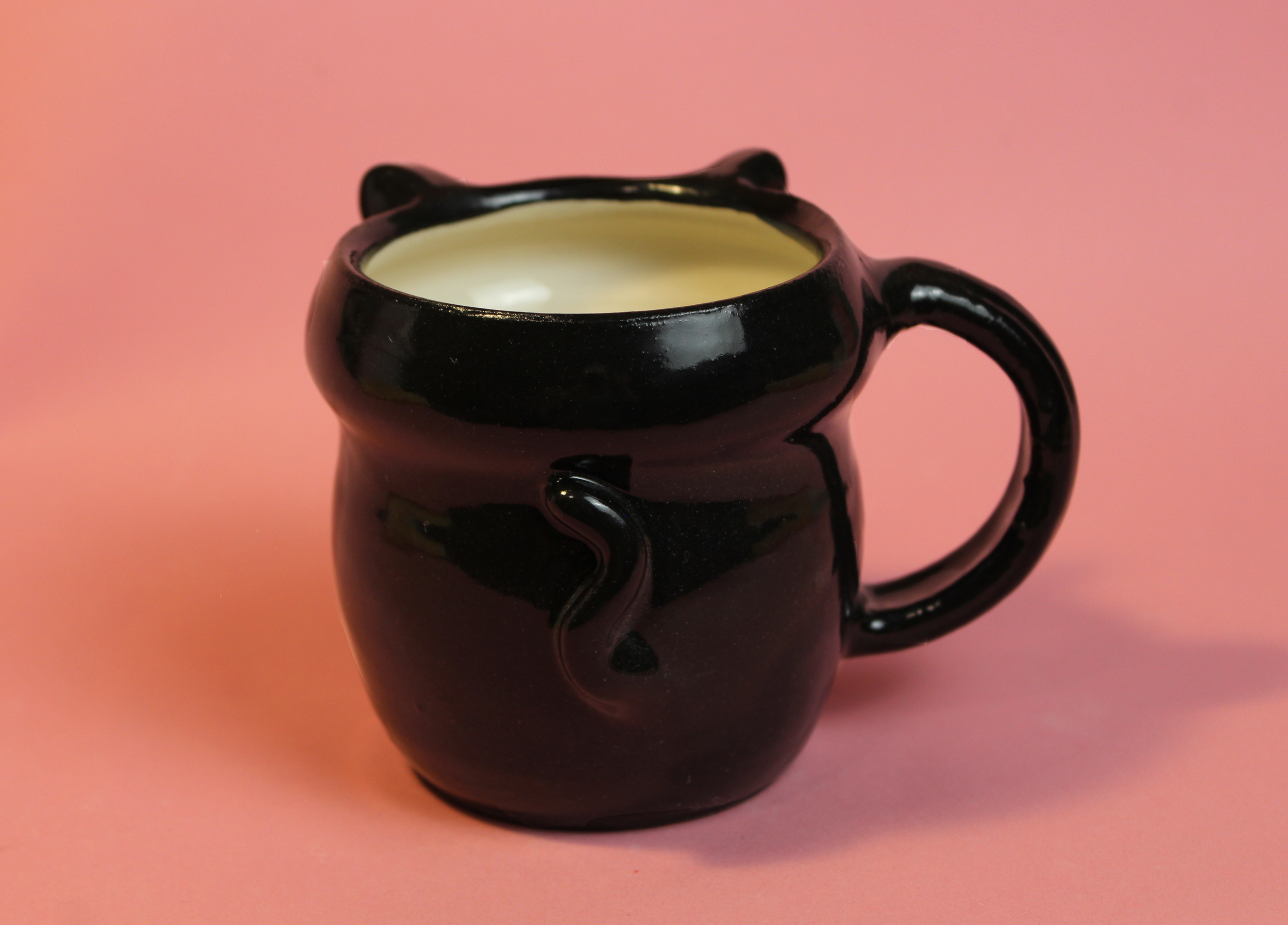 black cat mug back.png