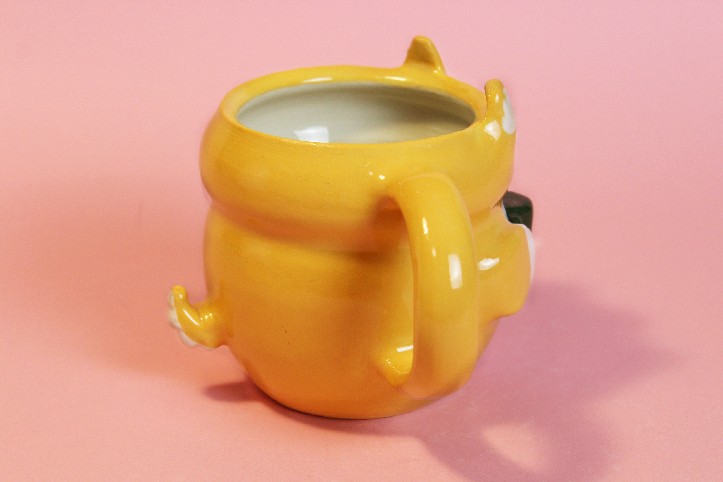 Shiba mug side.png