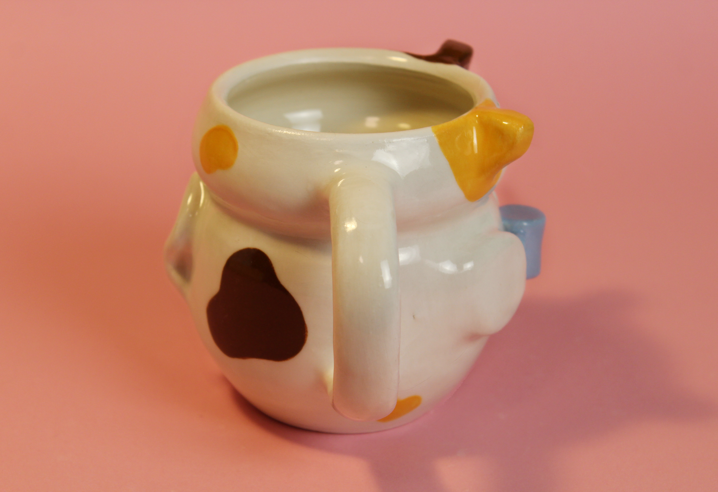 Calico cat mug side.png