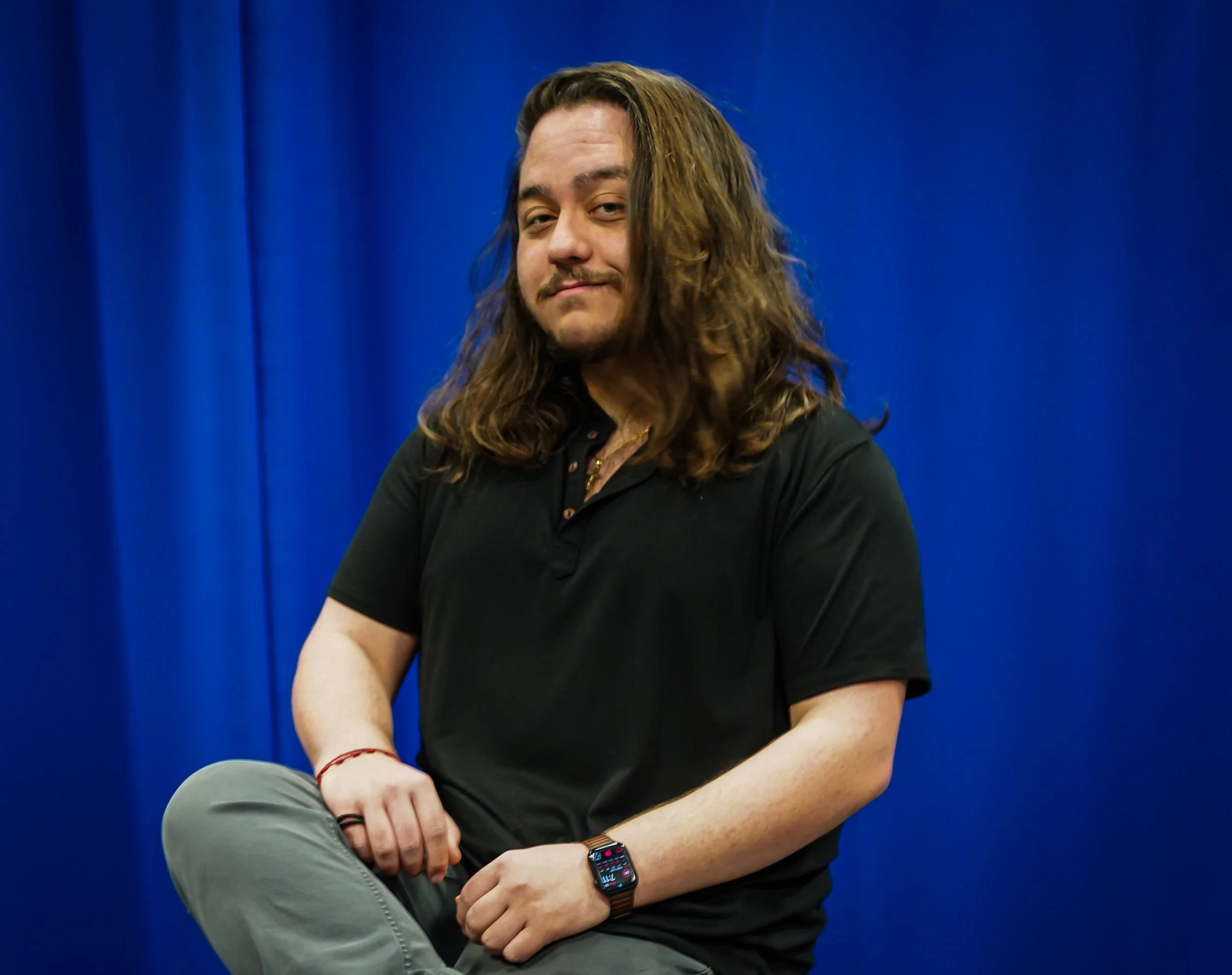 headshot 1.jpg