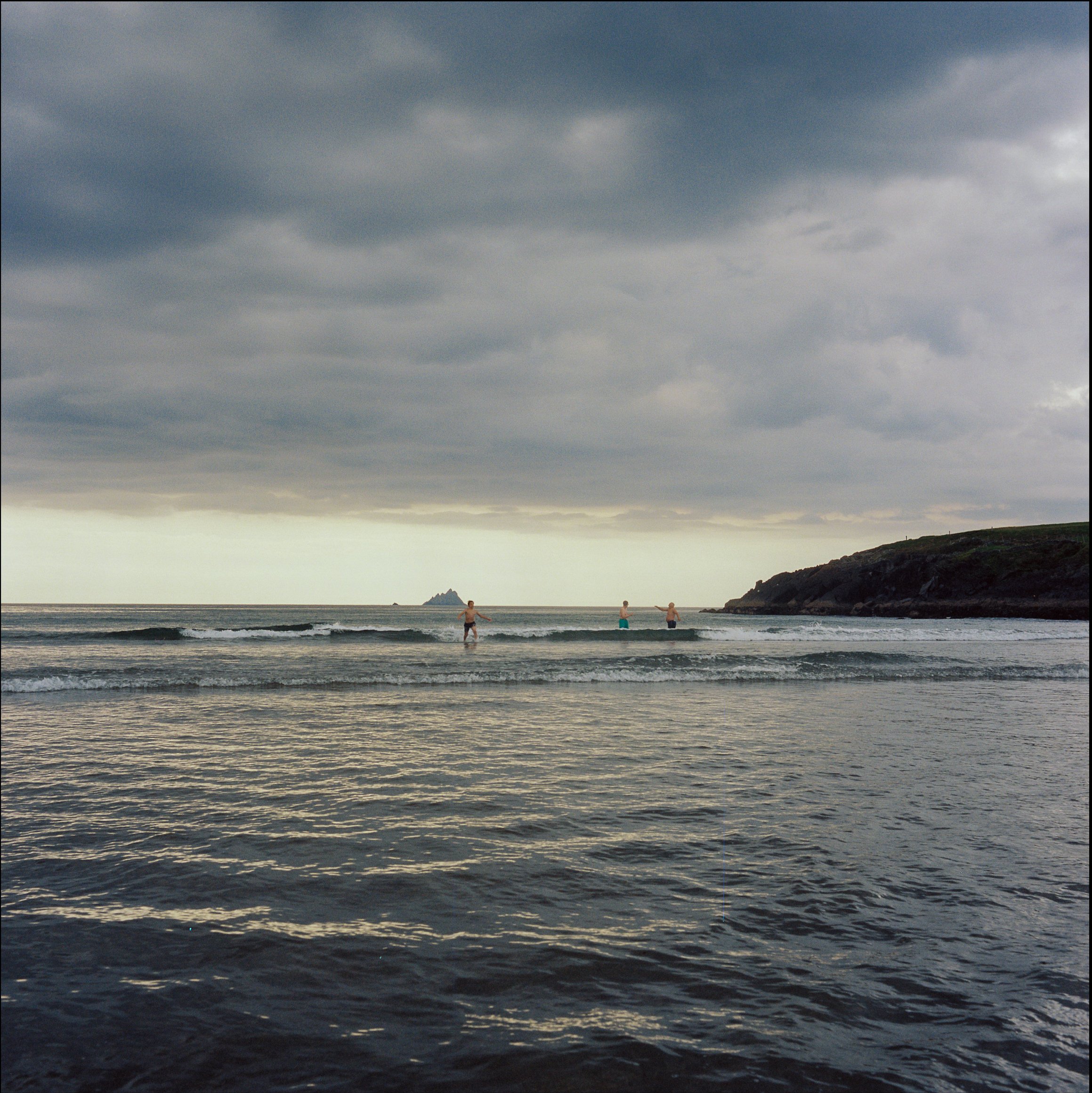 120mm Colour, Ireland