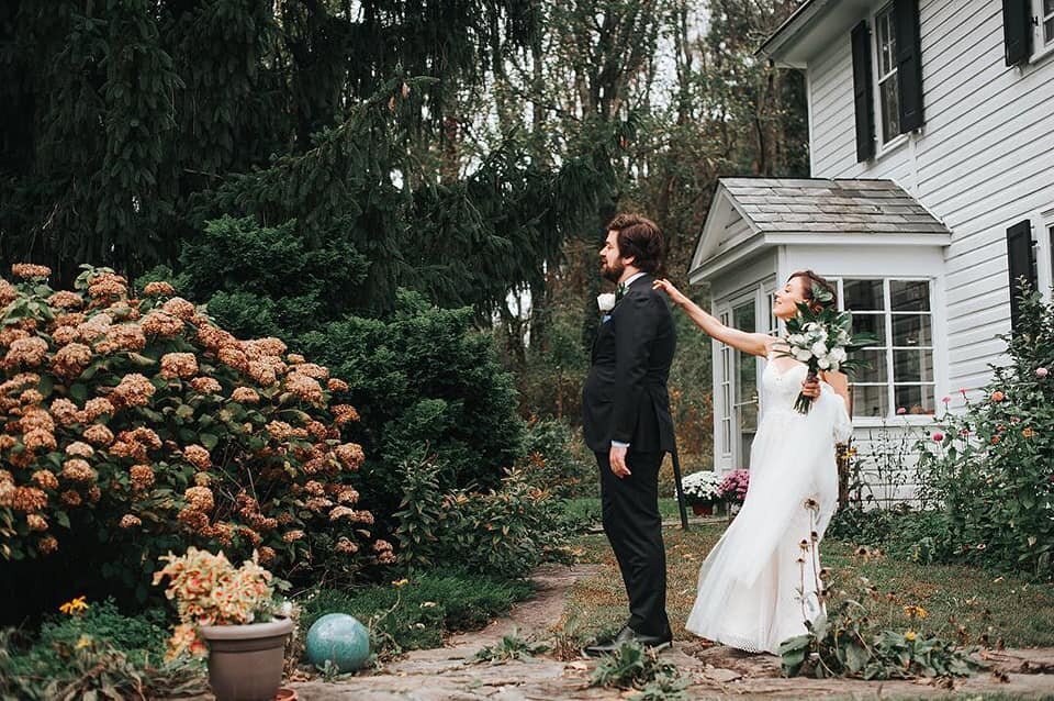 Why I Love &amp; Highly Recommend My Couples Do A First Look Before Their Ceremony 