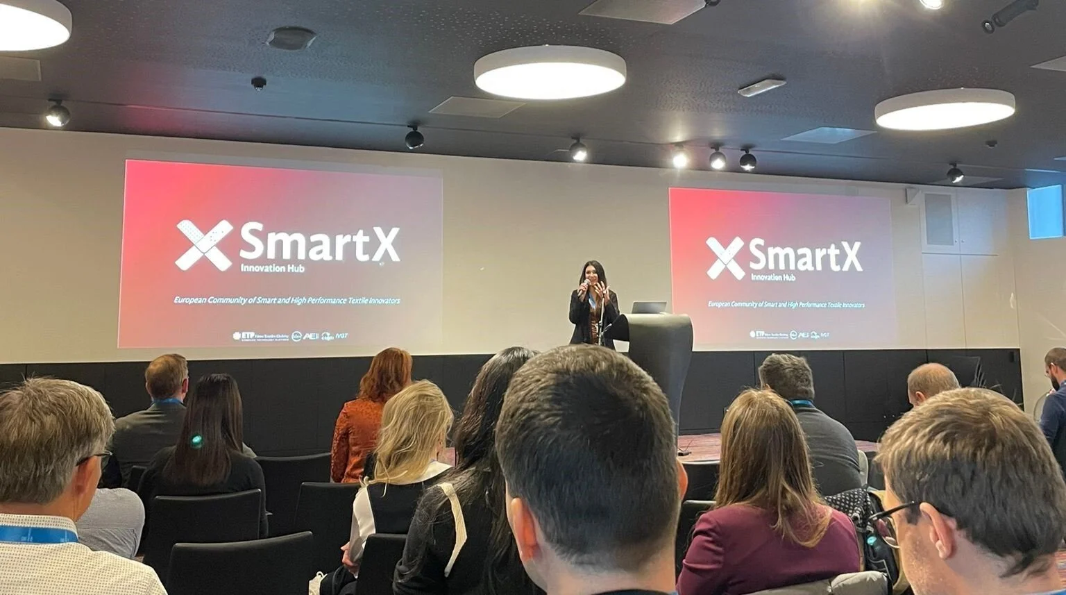 SmartX Community attends the E-textile Conference