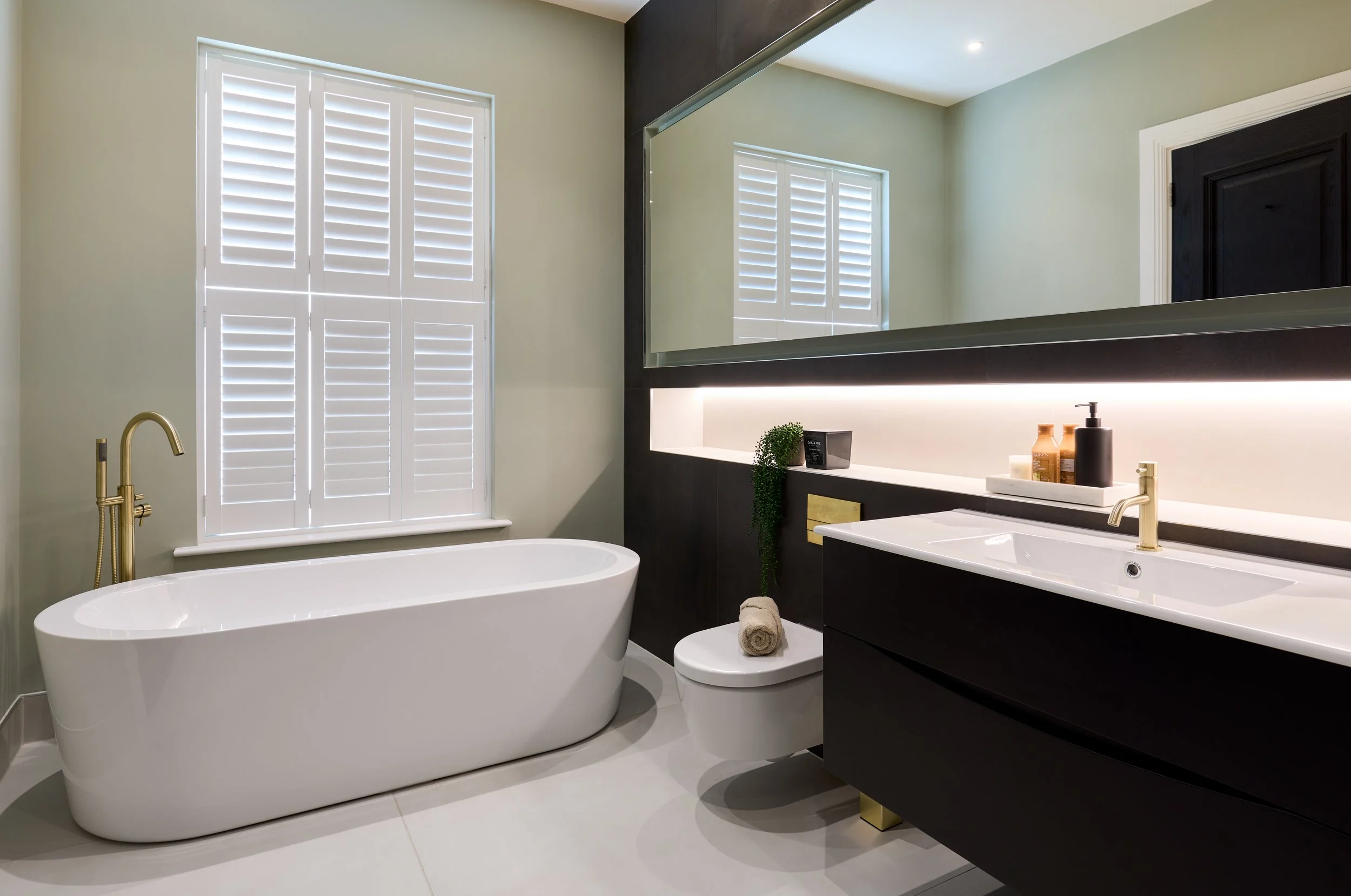 Furnbury Interior Design Burwood Park Surrey Bathroom 1 Bath