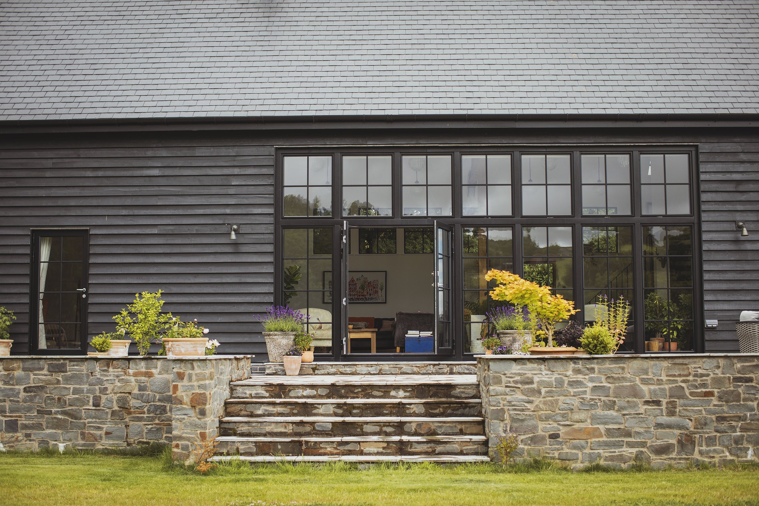 Heather_Birnie_Ty_Cefn_RRA_Twll_Barn_010_web.jpg