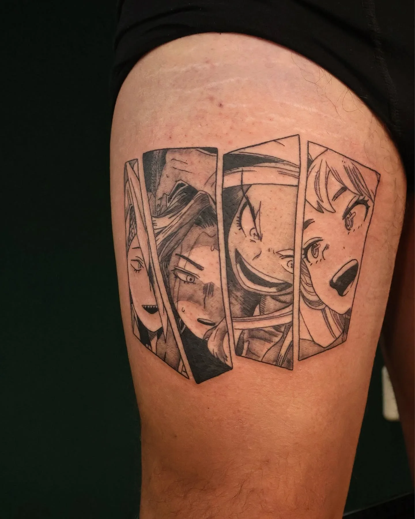 My Hero Academia paneli 🔥 mali podsjetnik da anime event traje jo&scaron; samo sljedeći tjedan tako da ugrabite svoju anime tetovažu po promo cijeni dok jo&scaron; stignete 📅