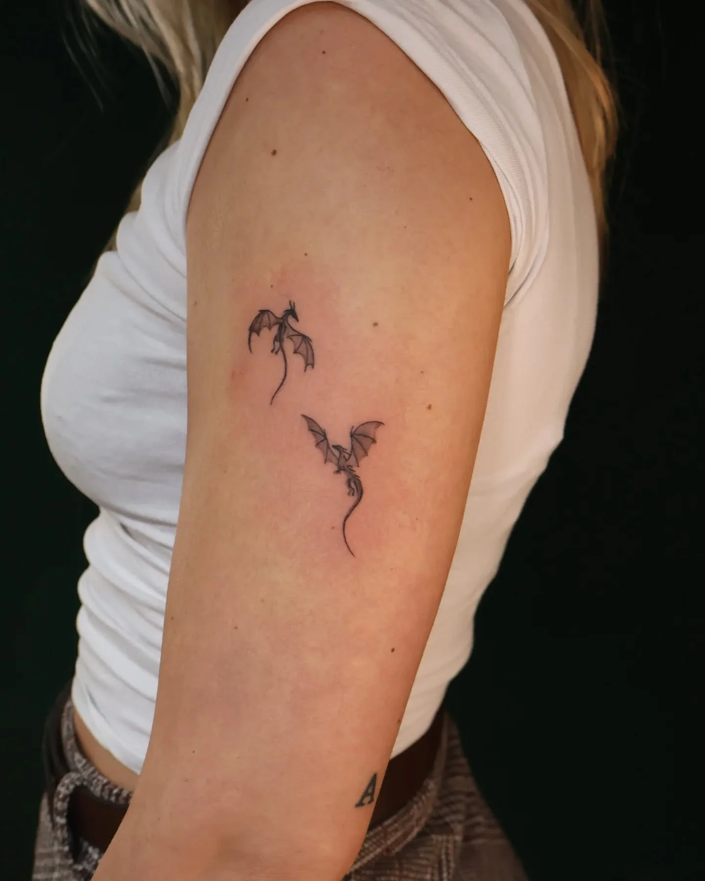 Zmajići 🐉 Za sve koji ste nas pitali radimo li i male tetovažice odgovor je da! (samo ih često zaboravimo uslikati, kao i tekstove 🙈)