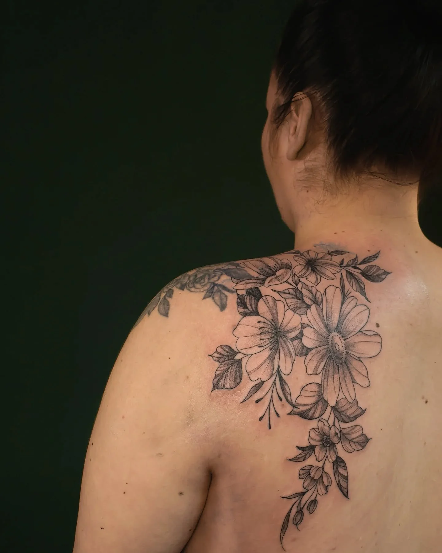 Prizivamo proljeće 🌸🌼 siječanj je bio pun cvjetnih motiva, a slobodni termini čekaju vas i ovaj mjesec

Hvala svima na (ponovnom) dolasku! 🥰