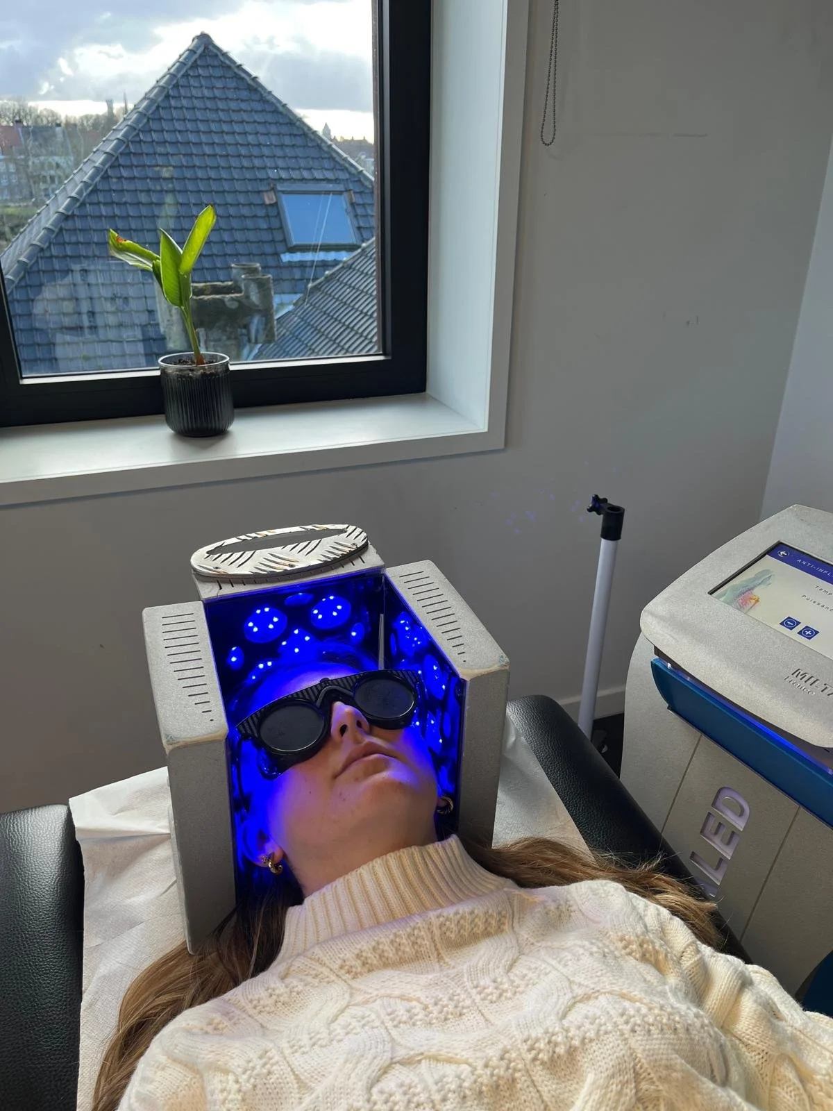 LOW LEVEL LASER LICHT THERAPIE