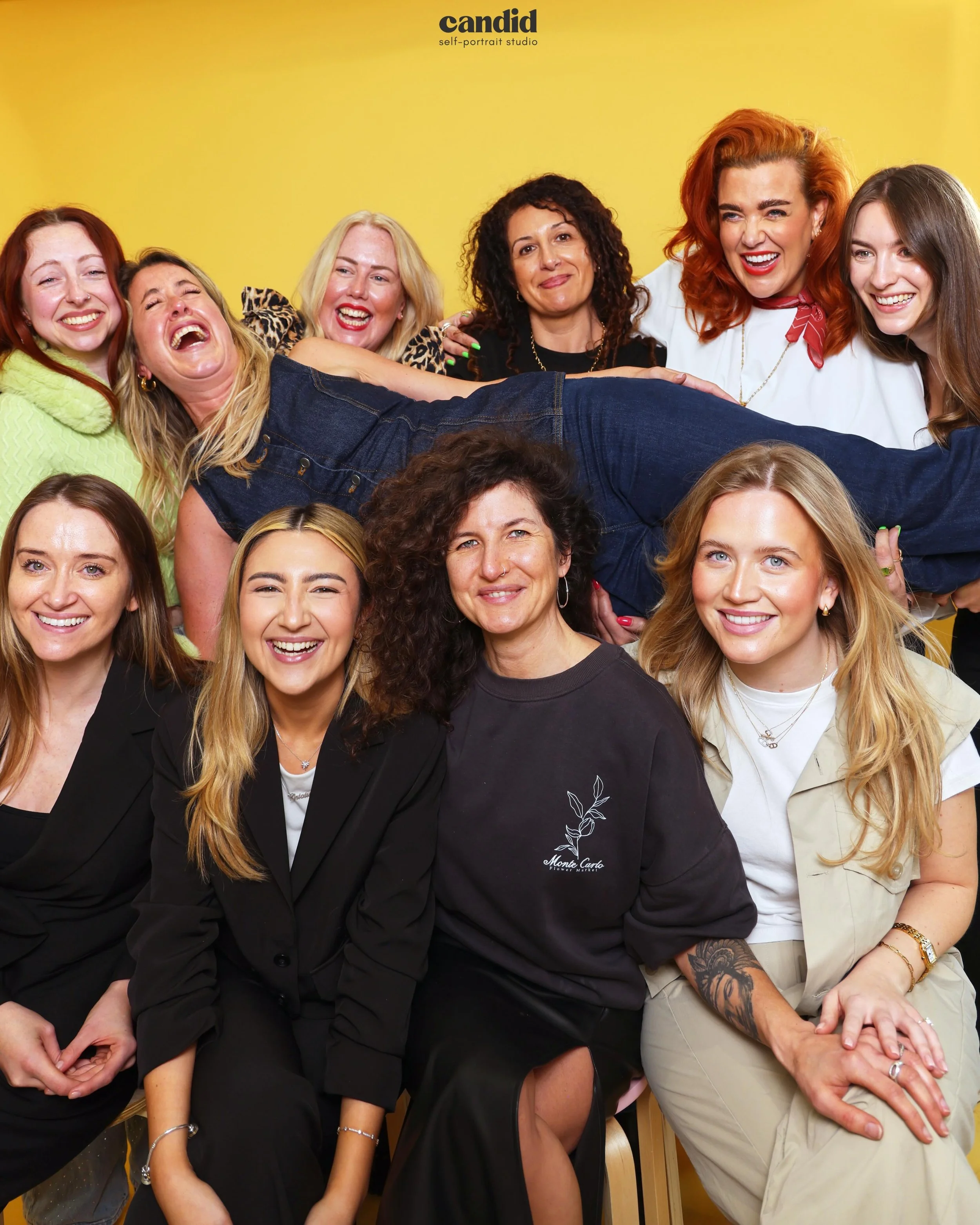 team shots at candid >>>

#selfportrait #teamshots #candid