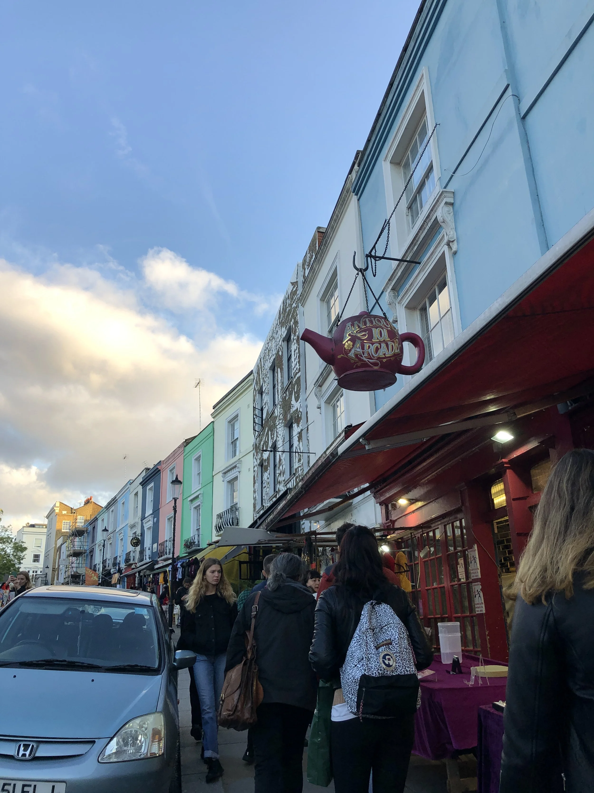 A perfect Sunday in Notting Hill, according to a Candid Studio Host