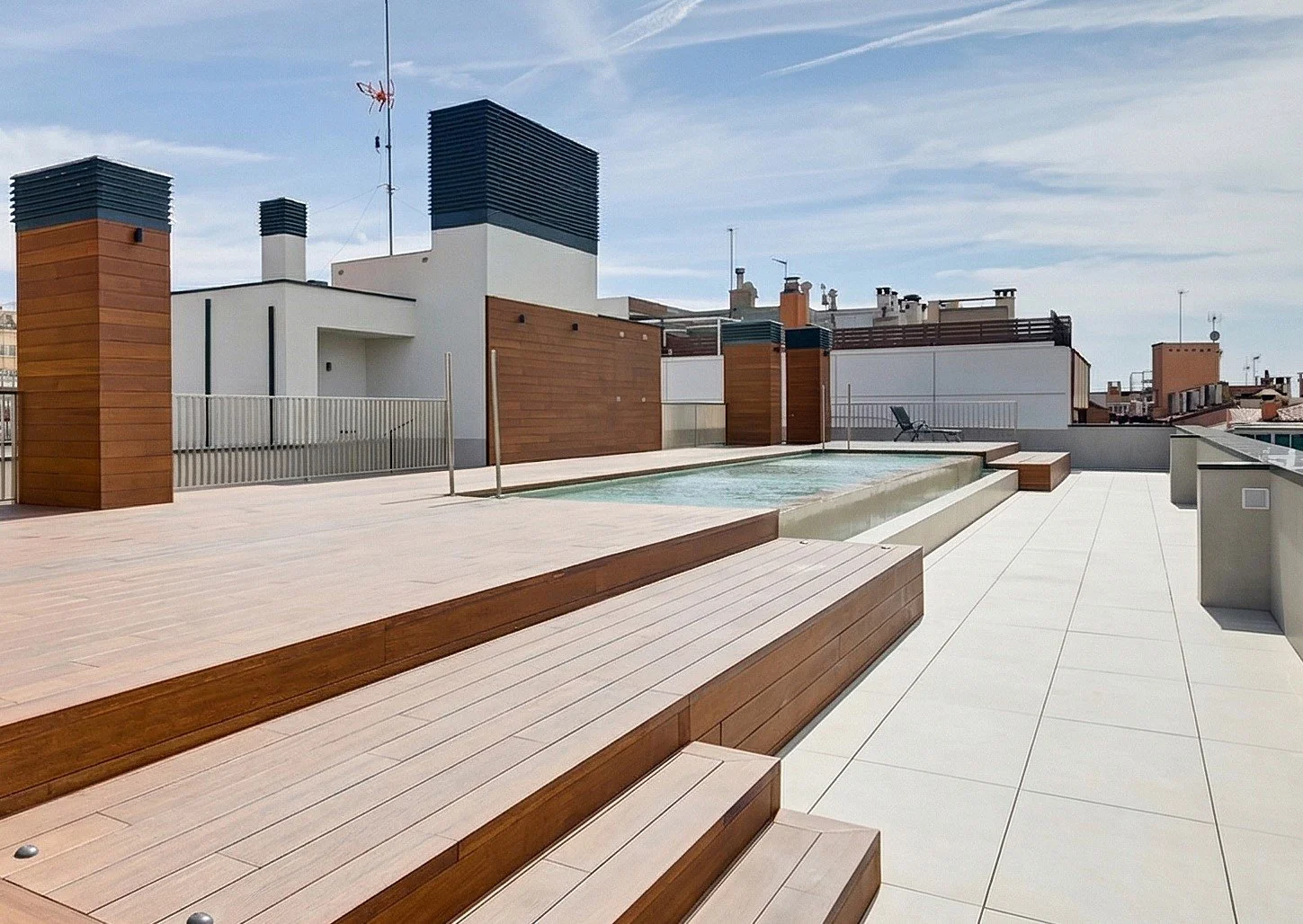 proyecto-edificio-residencial-plurifamiliar-de-lujo-en-barcelona-wgarchlab (6).jpg