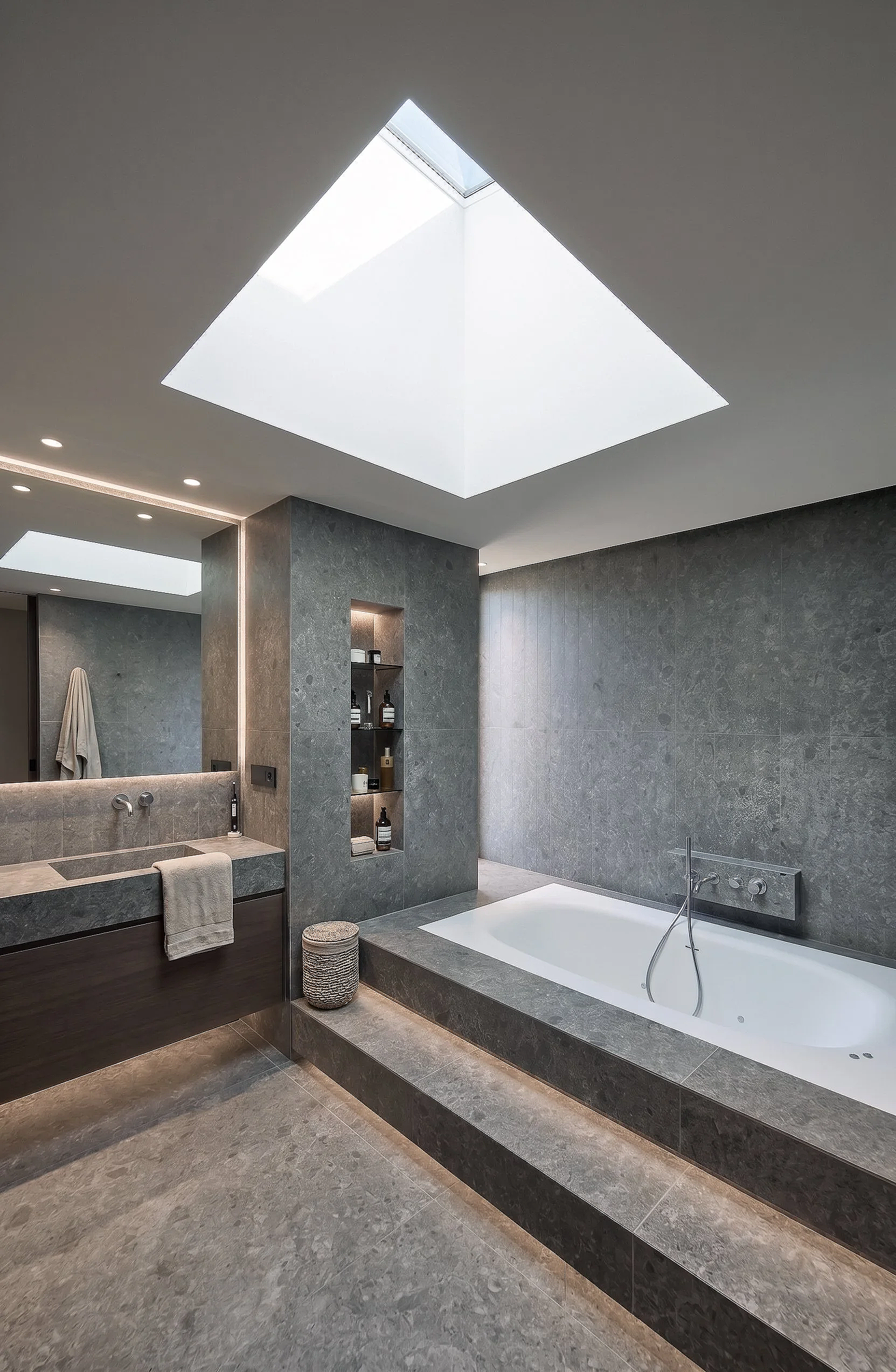 Villa CH53  ·  La Moraleja, Madrid