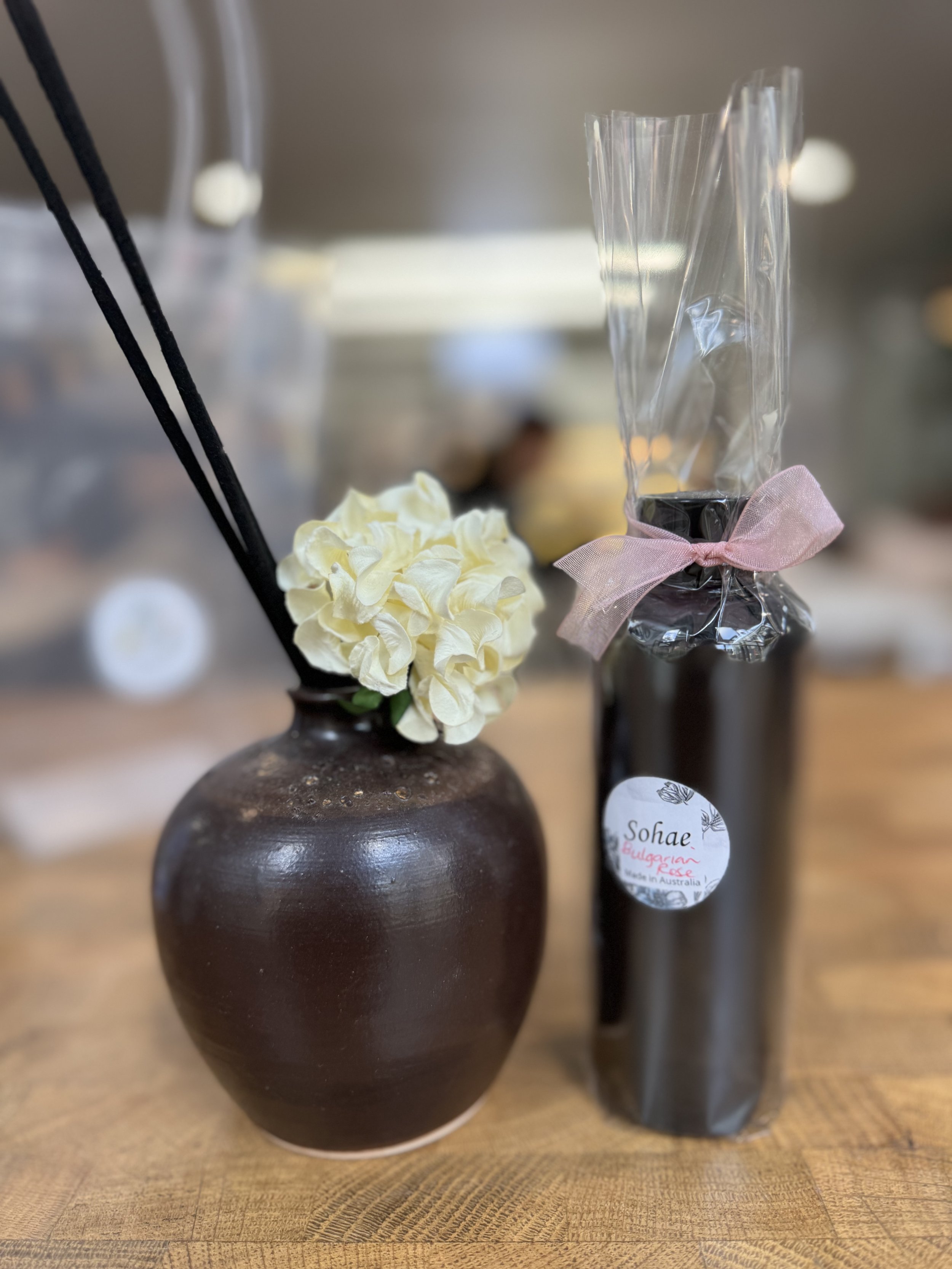 Handcrafted Pottery Diffuser Set