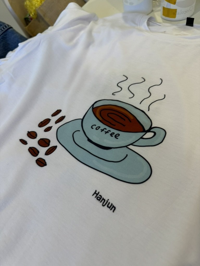 Hanjun’s coffee T-shirt
