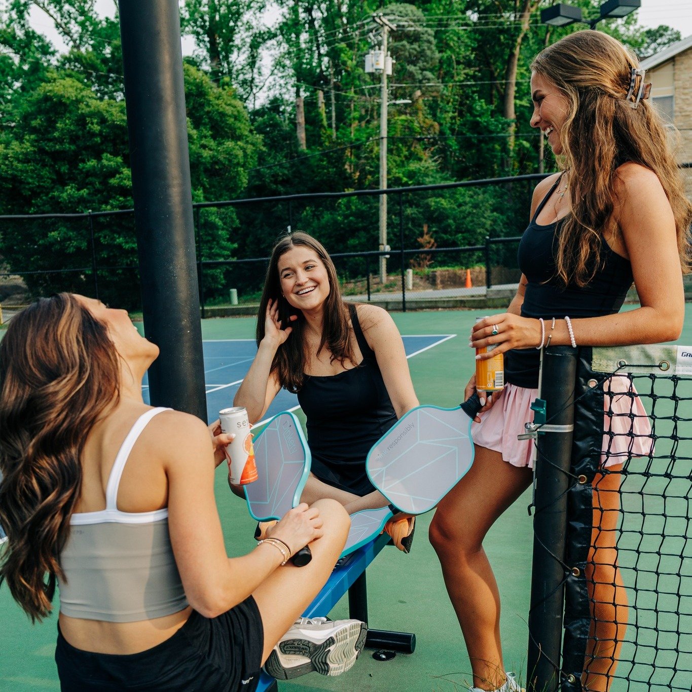 Crafted locally, enjoyed lightly&mdash;this is how sparkling should feel.
#nclocal #cleaningredients #organic #zerosugar