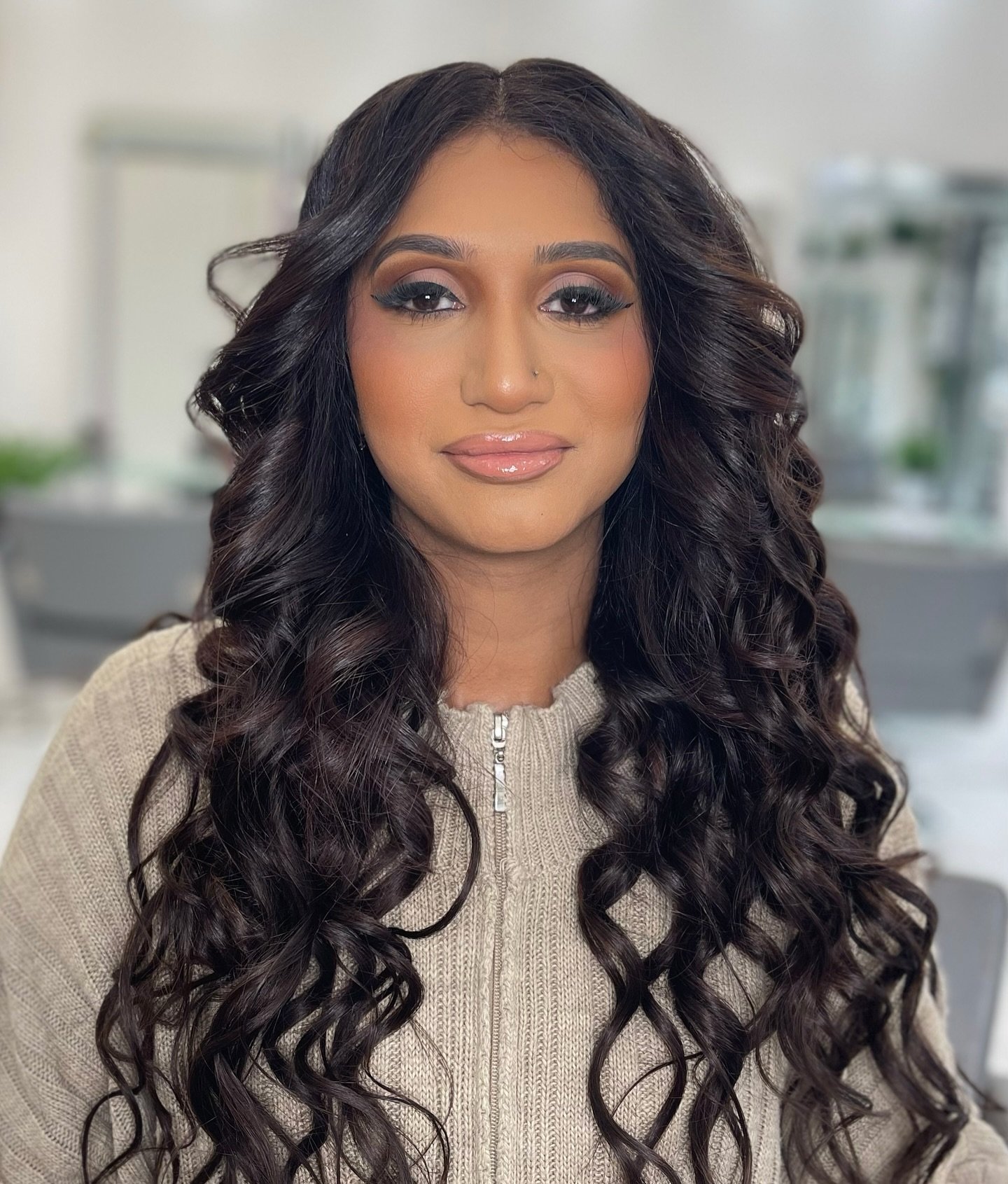 Nude eyeshadow is one of my most requested looks. If you&rsquo;re not into shimmer, a nude eye is always a good option 👀🤍
________________________________

#enfieldmua #ukmakeupartist #londonmua #londonmakeupartist  #essexmakeupartist #northlondonm