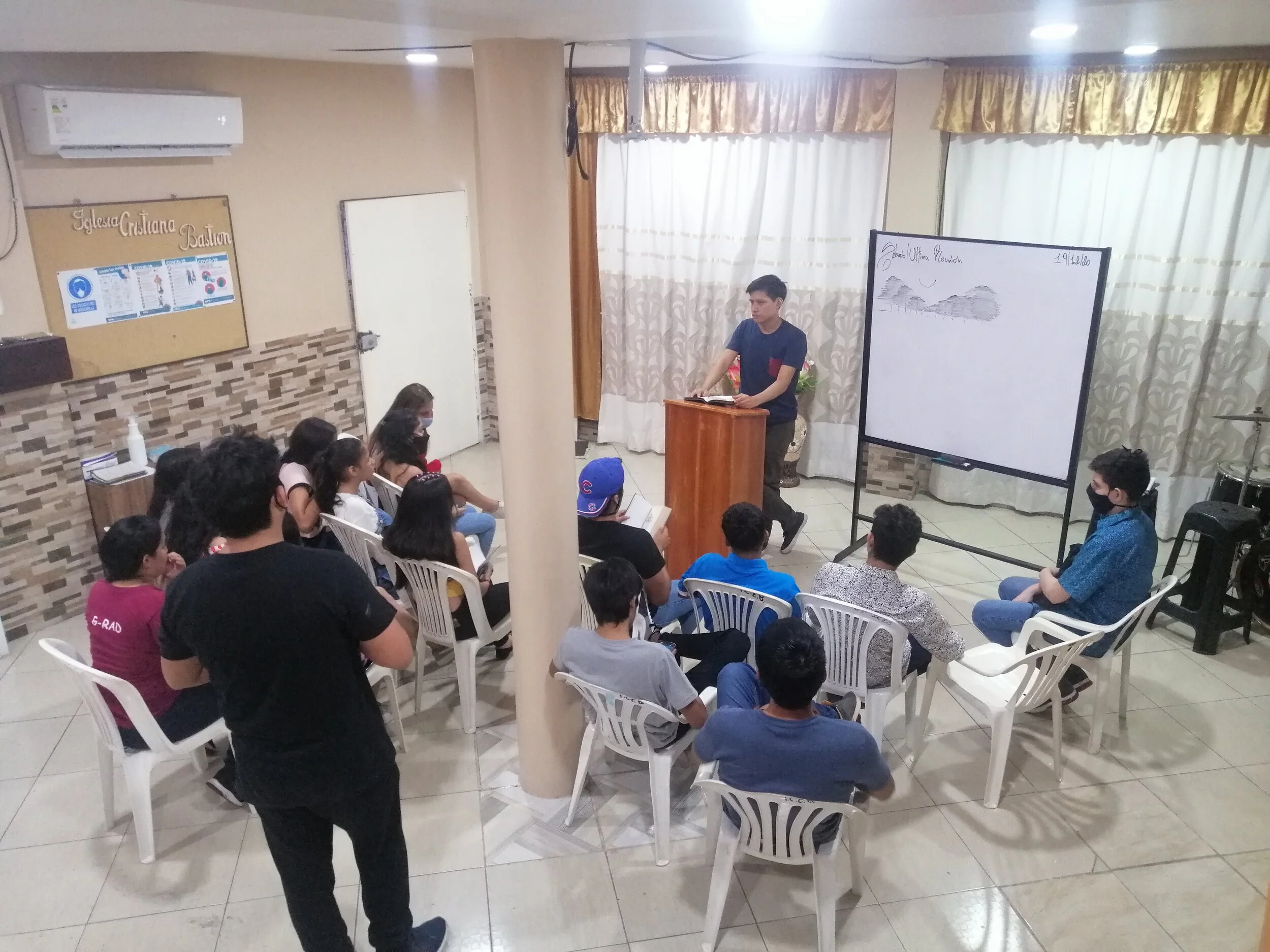 Last youth group meeting before Christmas lockdown.