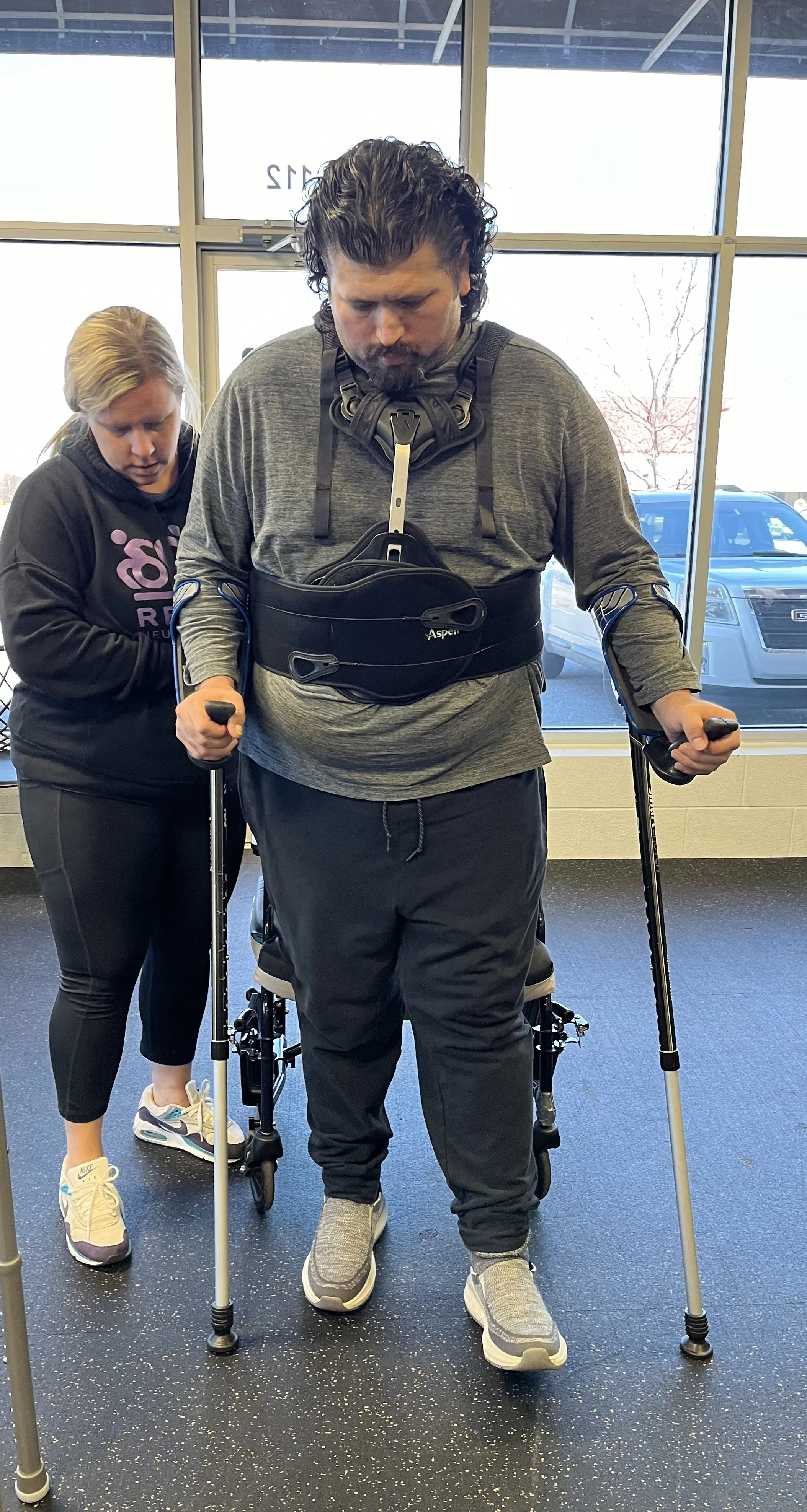 Where Should Runners Recovering from Neurological Conditions Go for Physical Therapy in Charlotte, NC?