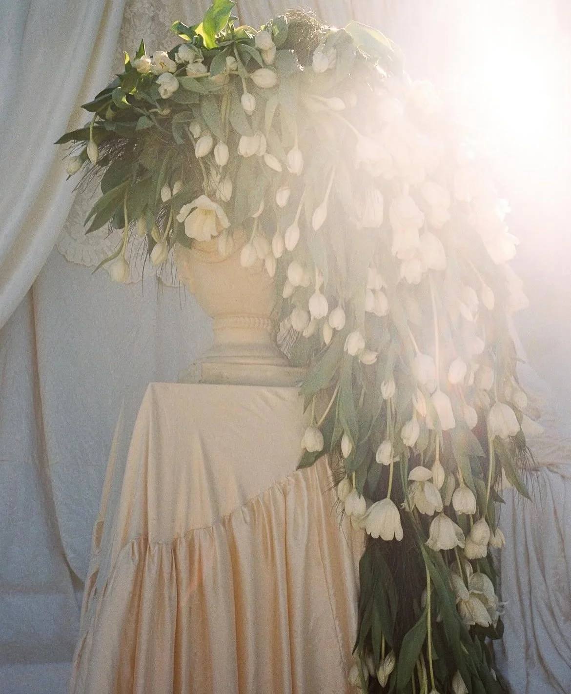 Breathtaking arrangements 🌿

Captured beautifully on film by @shanalouisephotography 
Florals by @evebud 
Venue @lloydbrothersweddings 
Styling @sashevents 
Hair @krystalmenzelhair 
MUA @basebeauty_adl
Content @loveandlens.creations