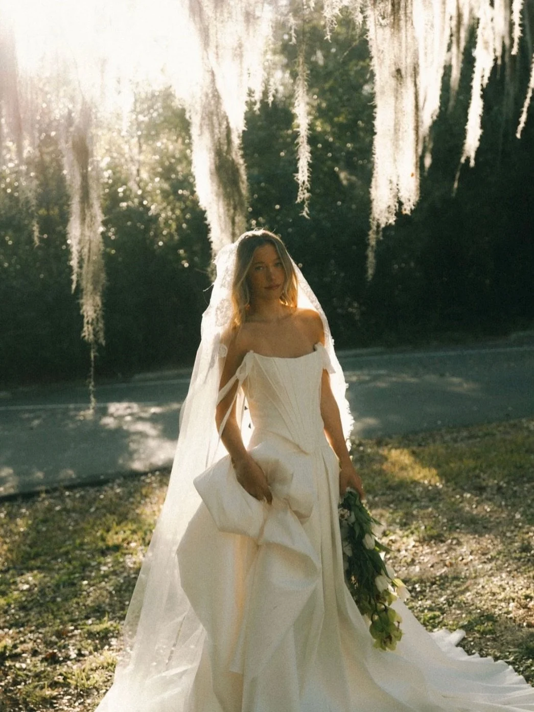 You are the reason 🕊️ 

Beautiful captures by @creativebysof 
Gown by @saintbridal 
Bride @isabellahadleyy