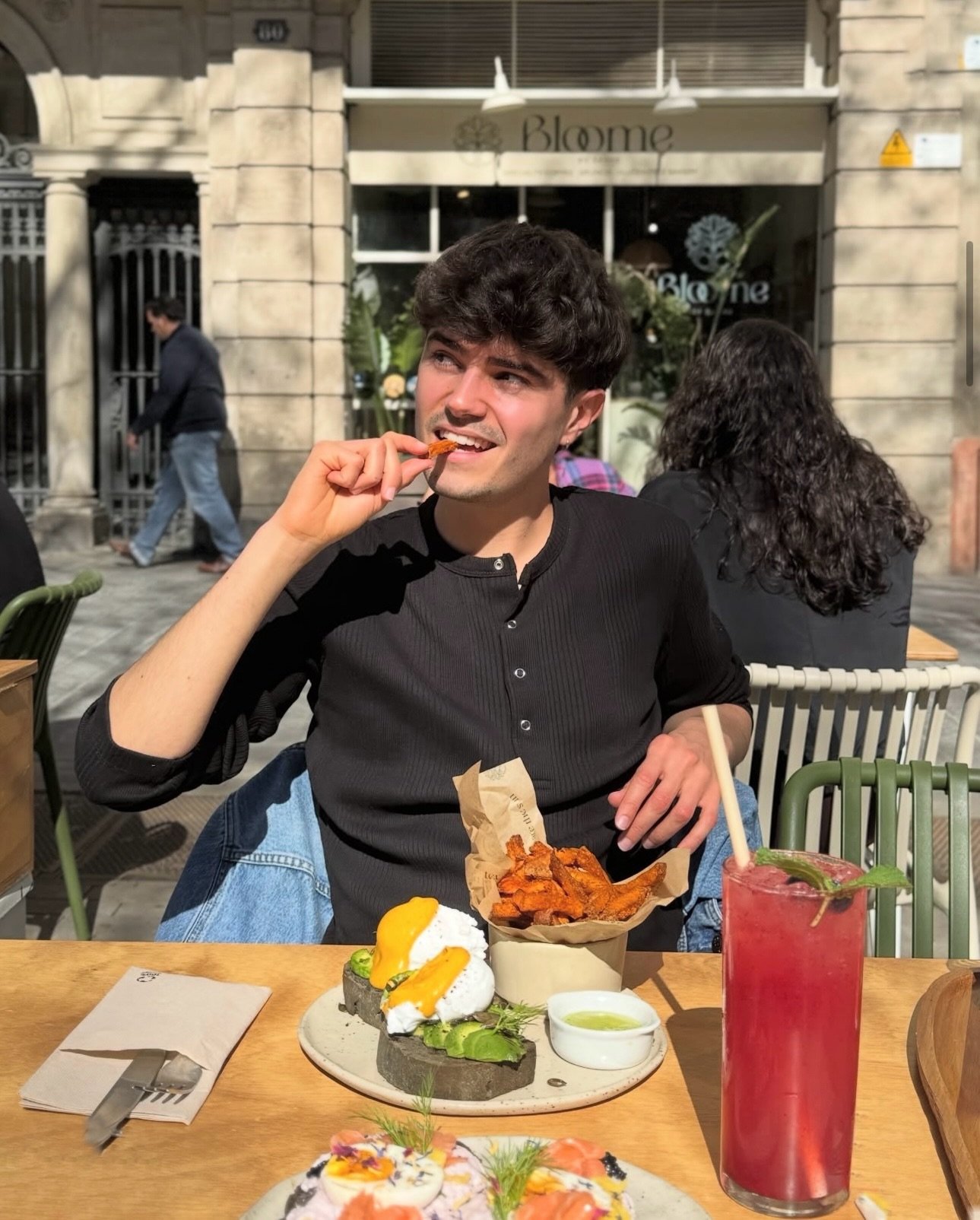 Bloome looks different through every eye ✨&nbsp;
Y eso es lo que lo hace especial.
Aqu&iacute; algunas fotos que nos hab&eacute;is compartido 🌸