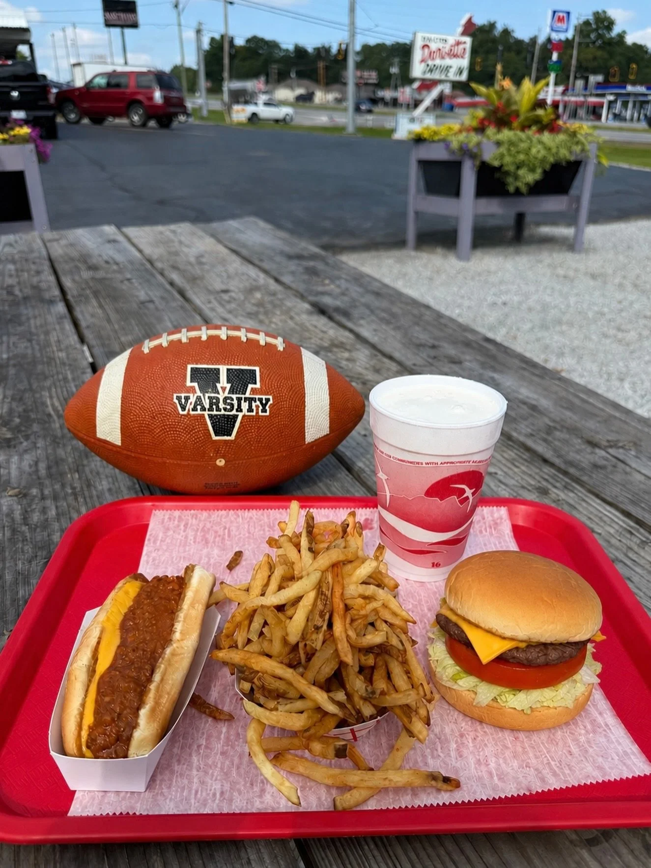 A big night deserves a big pre-game meal! Come see us before the Dalton Bulldogs football team takes the field for their home opener tonight. We&rsquo;re open until 9 PM! 🏈🐶