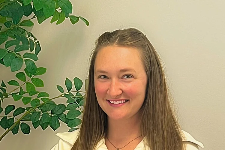 Hannah Wickham, LLMSW, therapist in East Lansing, Michigan