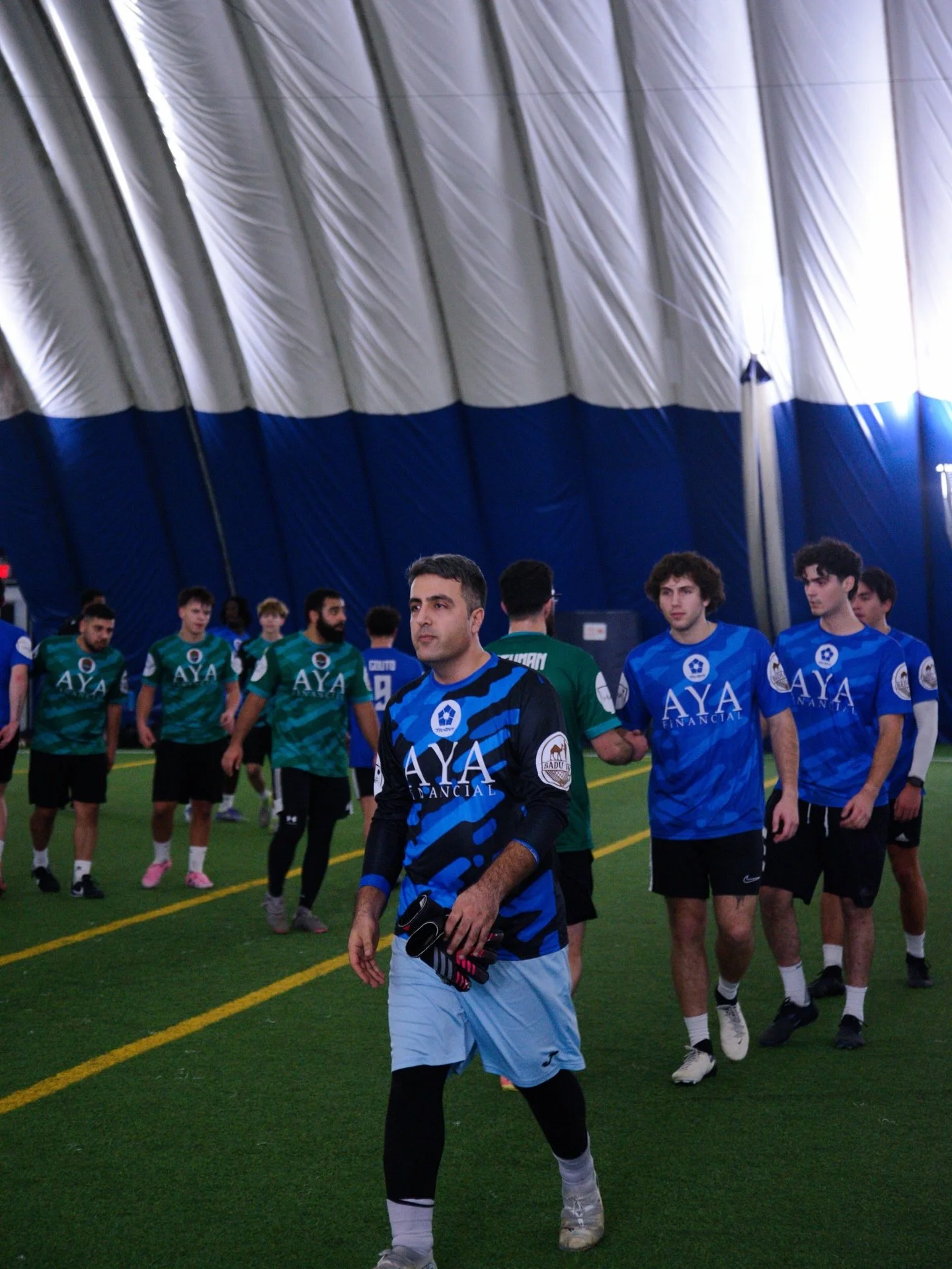 Season officially underway! 2 Divisions 😮&zwj;💨
Thank you @ayafinancial.ca for your continued support. 
Check out @daliztore123 for your custom chin pads!
Checkout out @badu_way to stay warm this winter 🥶