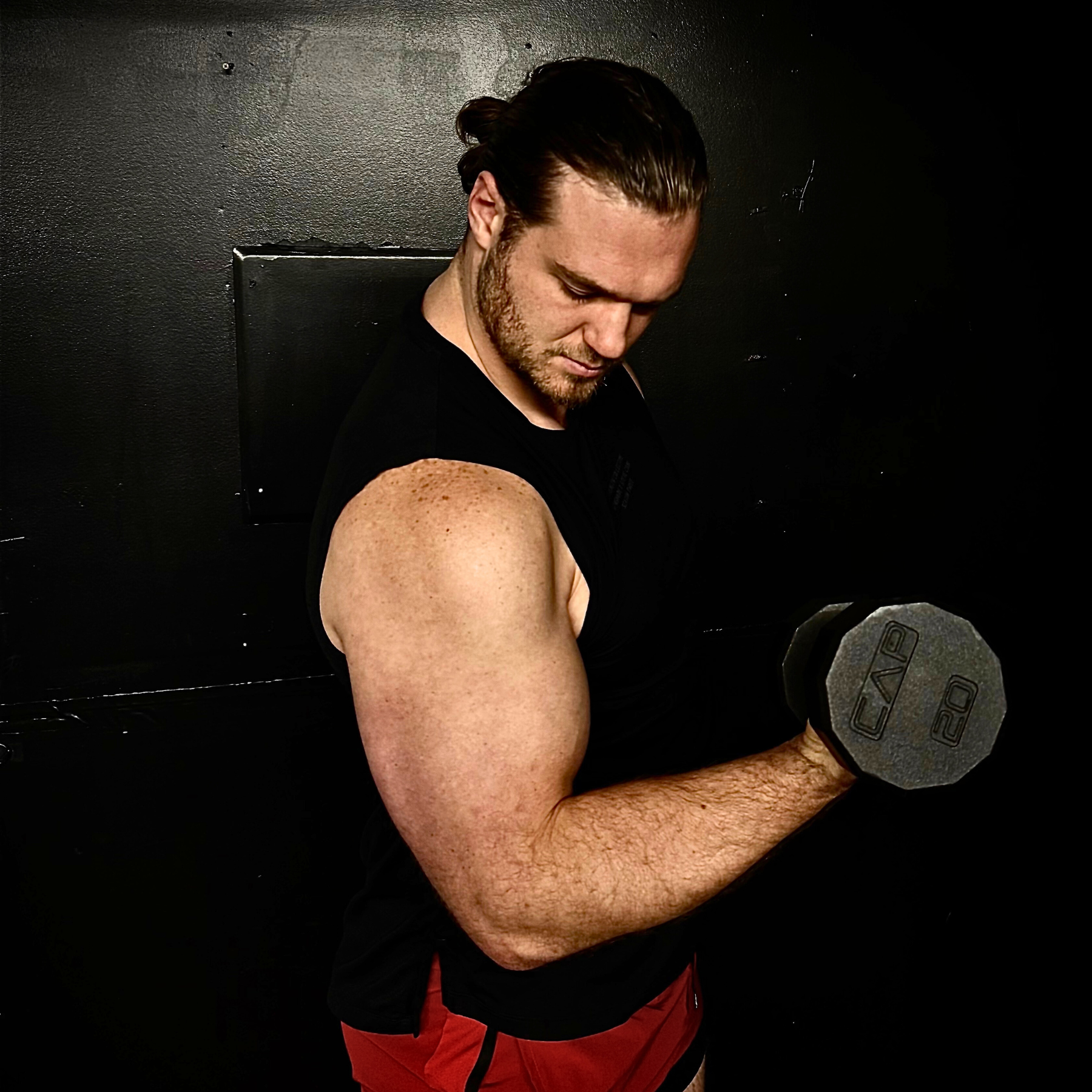 The Best Beginner Strength Training Plan for Men Over 30