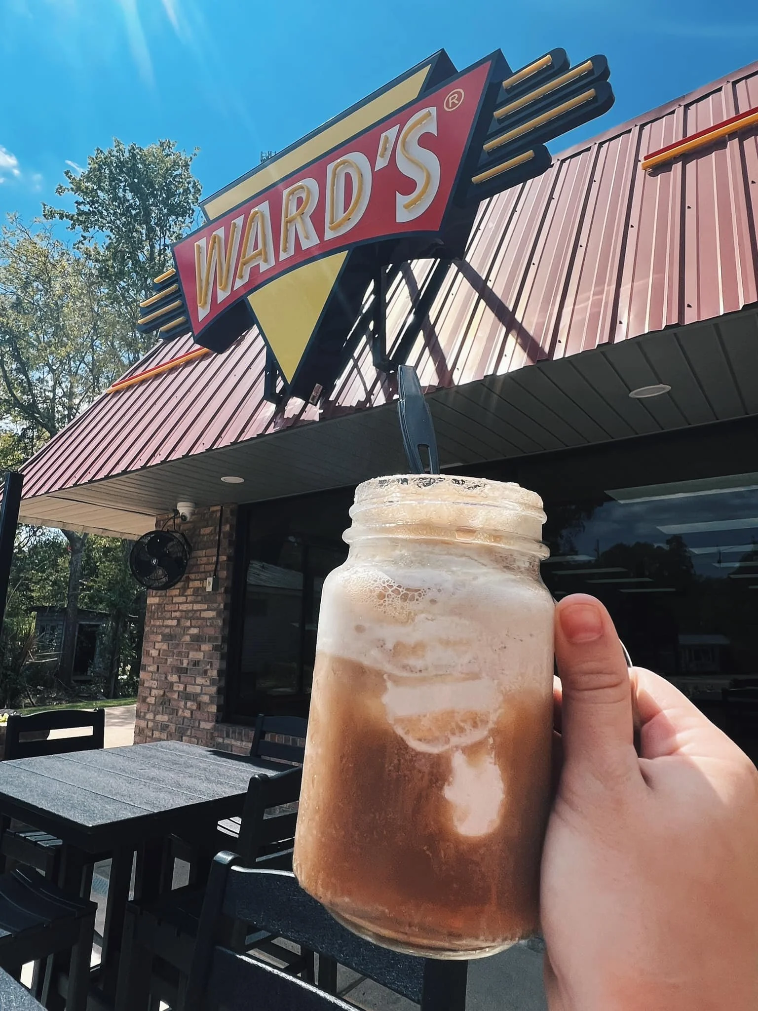 Ward's Restaurant Mississippi Root beer float in a frosty mug