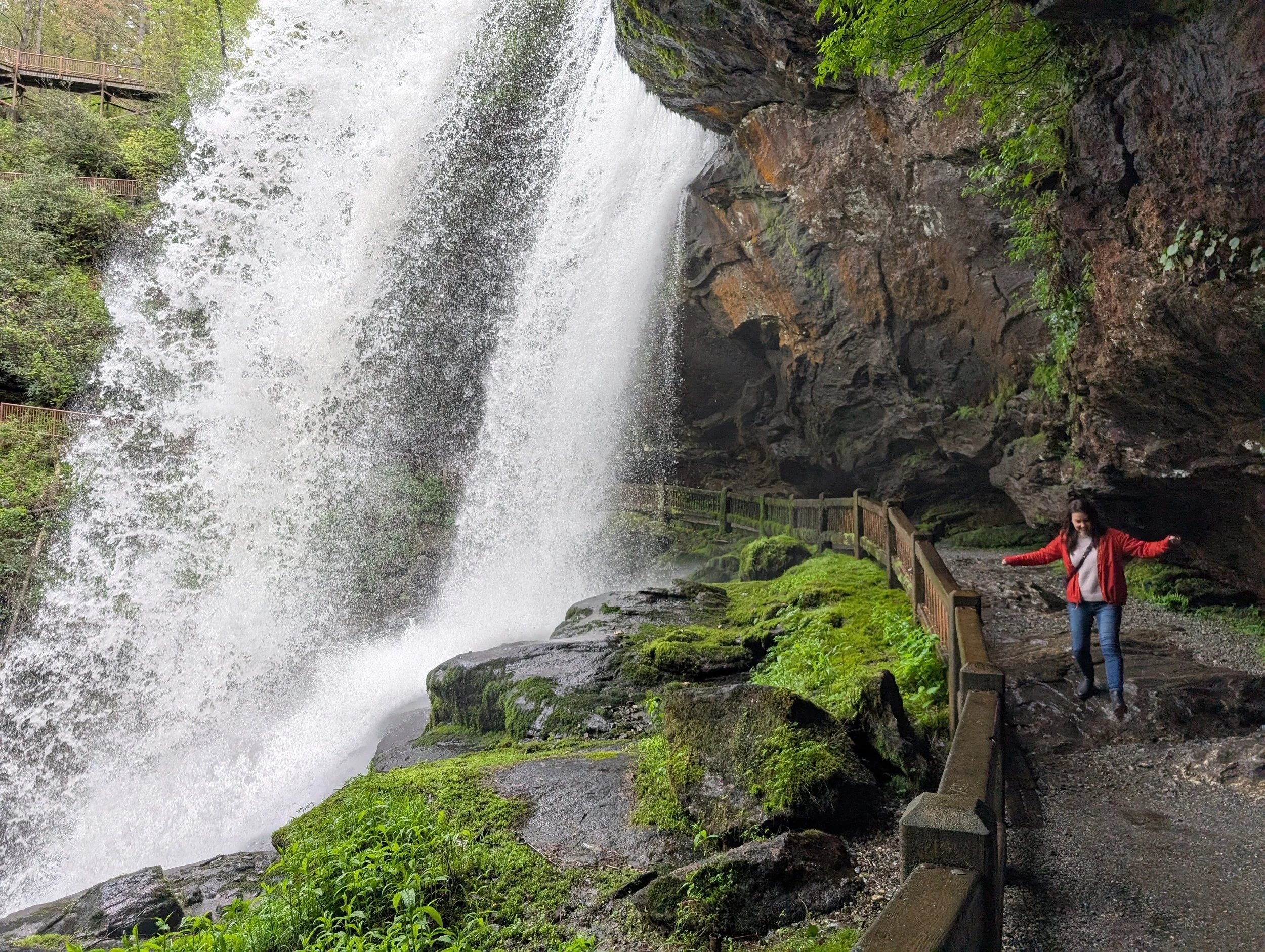 Dry Falls hike Highlands NC