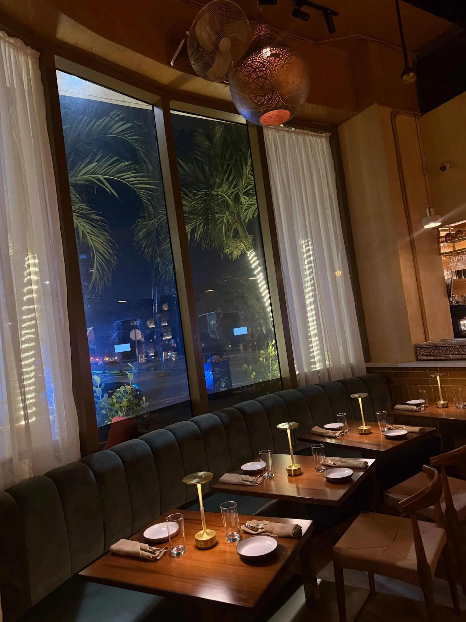 Cafe Fenicia, Lebanese Restaurant Downtown Miami Interior