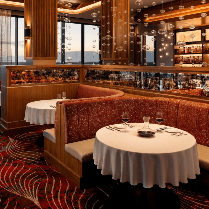 Ruthie’s Steak and Seafood Grand Island Nebraska interior