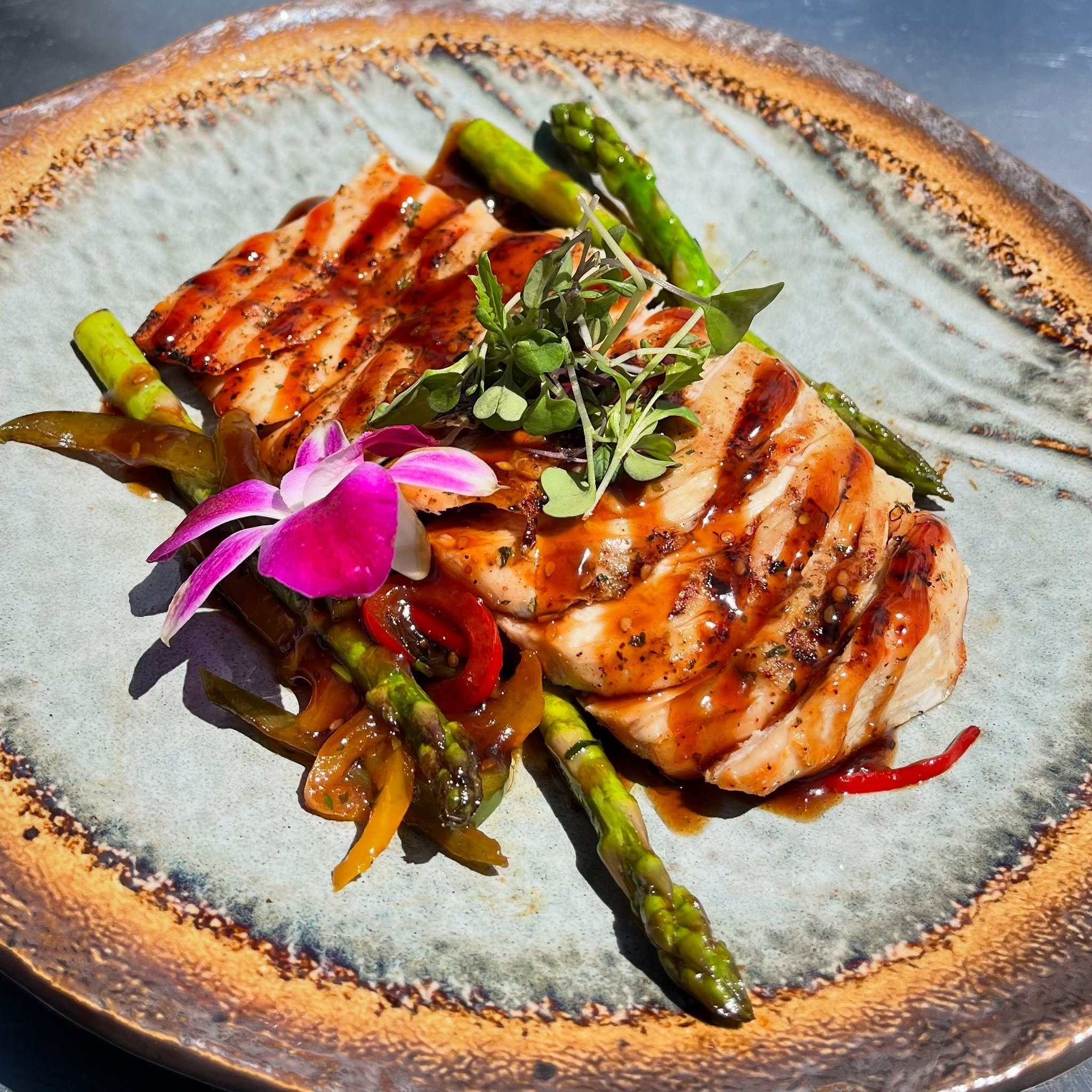 Love’s Restaurant and Lounge Best Allentown Restaurants.