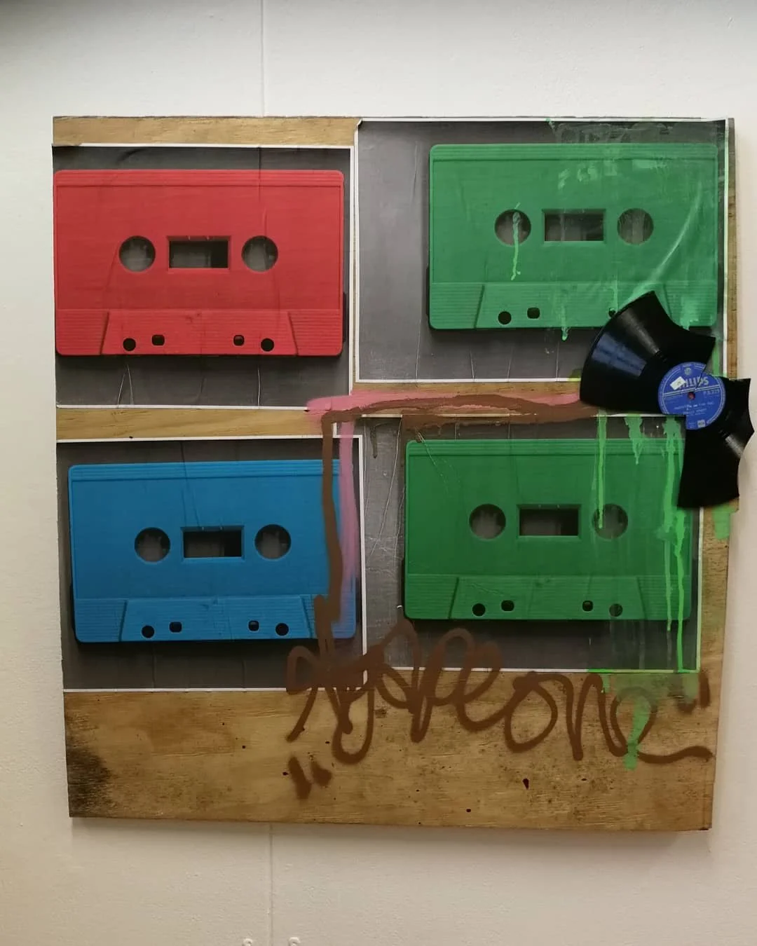macsamwijultraart_#MORAYSCHOOLOFART_#degreeshow_#reeltoreel_#righteoustroublem_2018-07-02_BktXQSQgWDD_181420849908582829.jpg