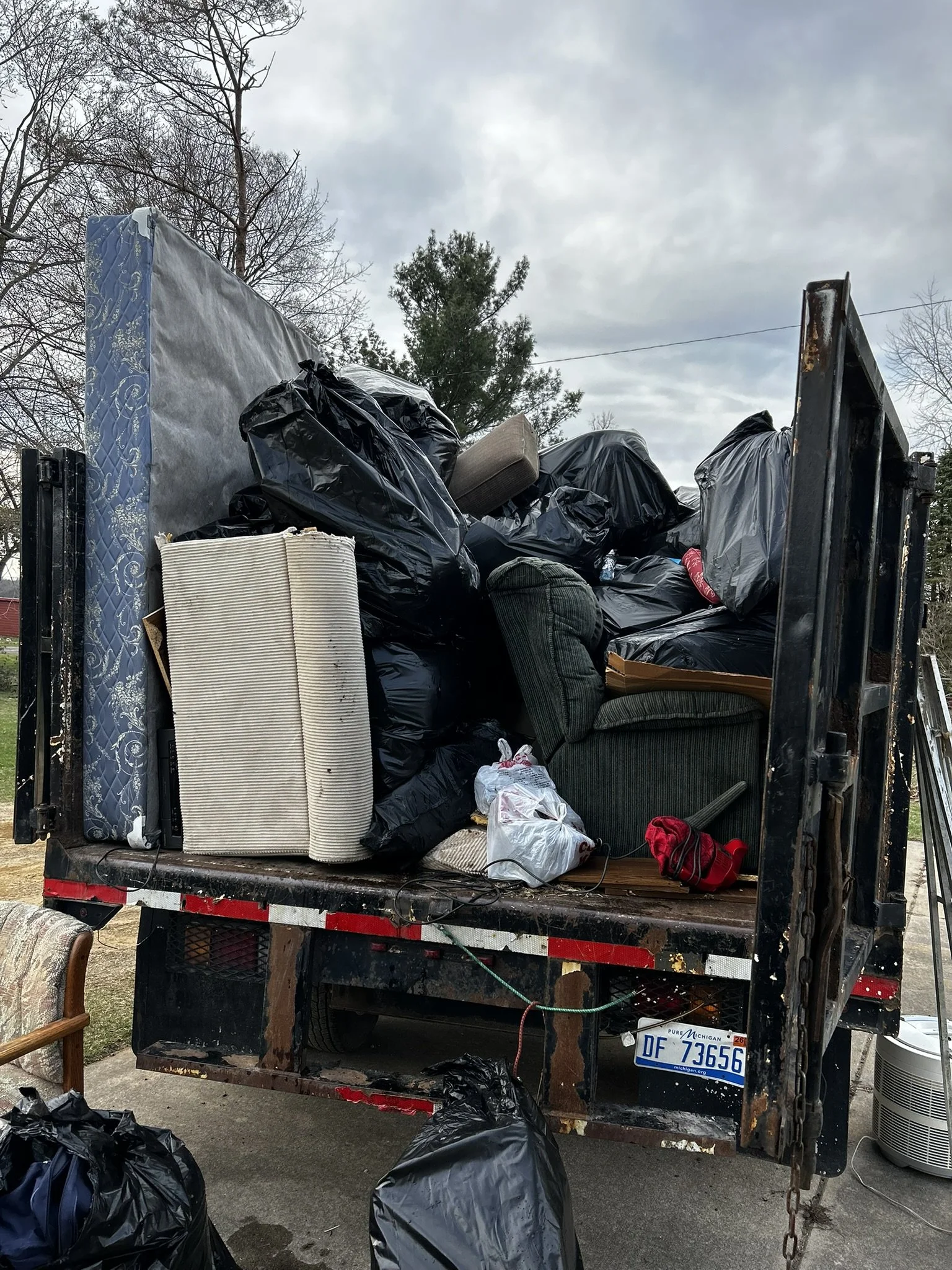 How Much Does Junk Removal Cost in Lansing, MI in 2025?