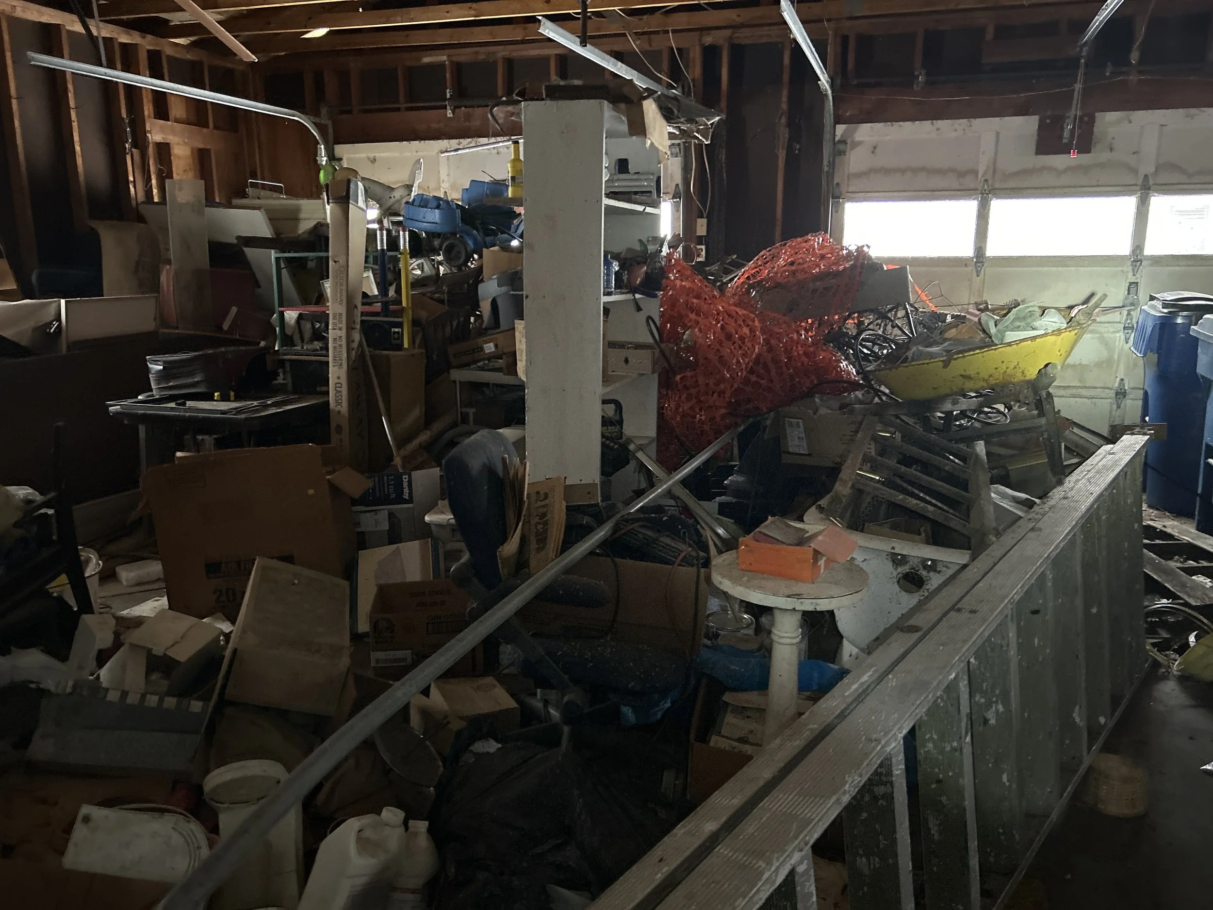 How Hoarder Cleanouts Work in Michigan: A Step-by-Step Guide (2025)