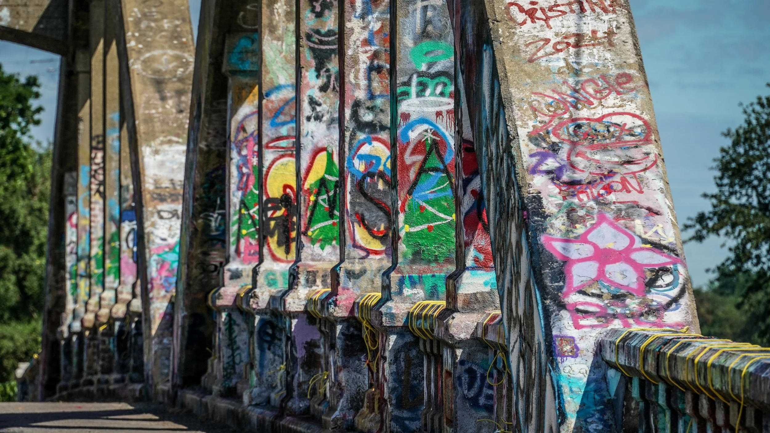 Graffiti Bridge, Winters 