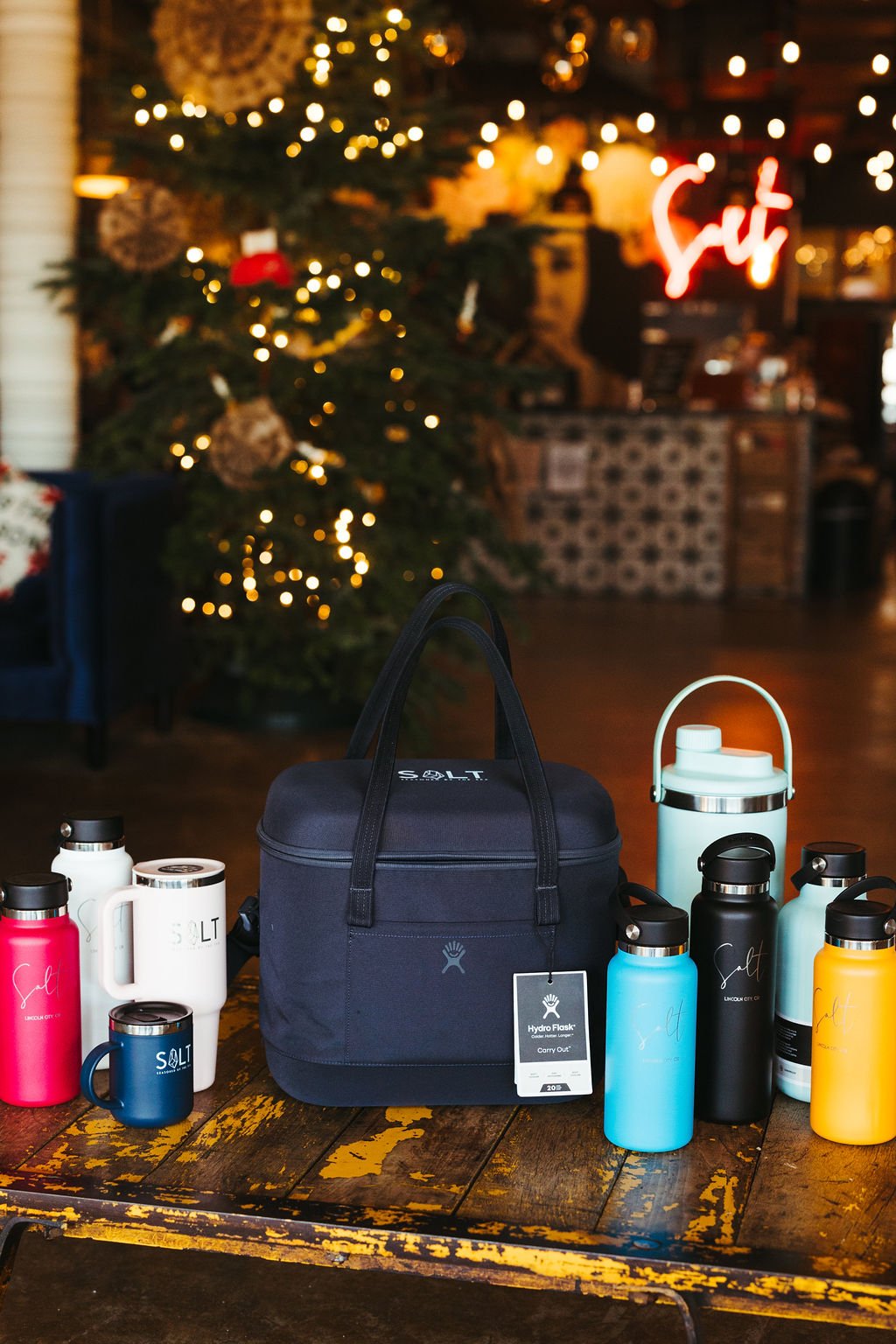 Hydro Flask Carry Out 3.jpg