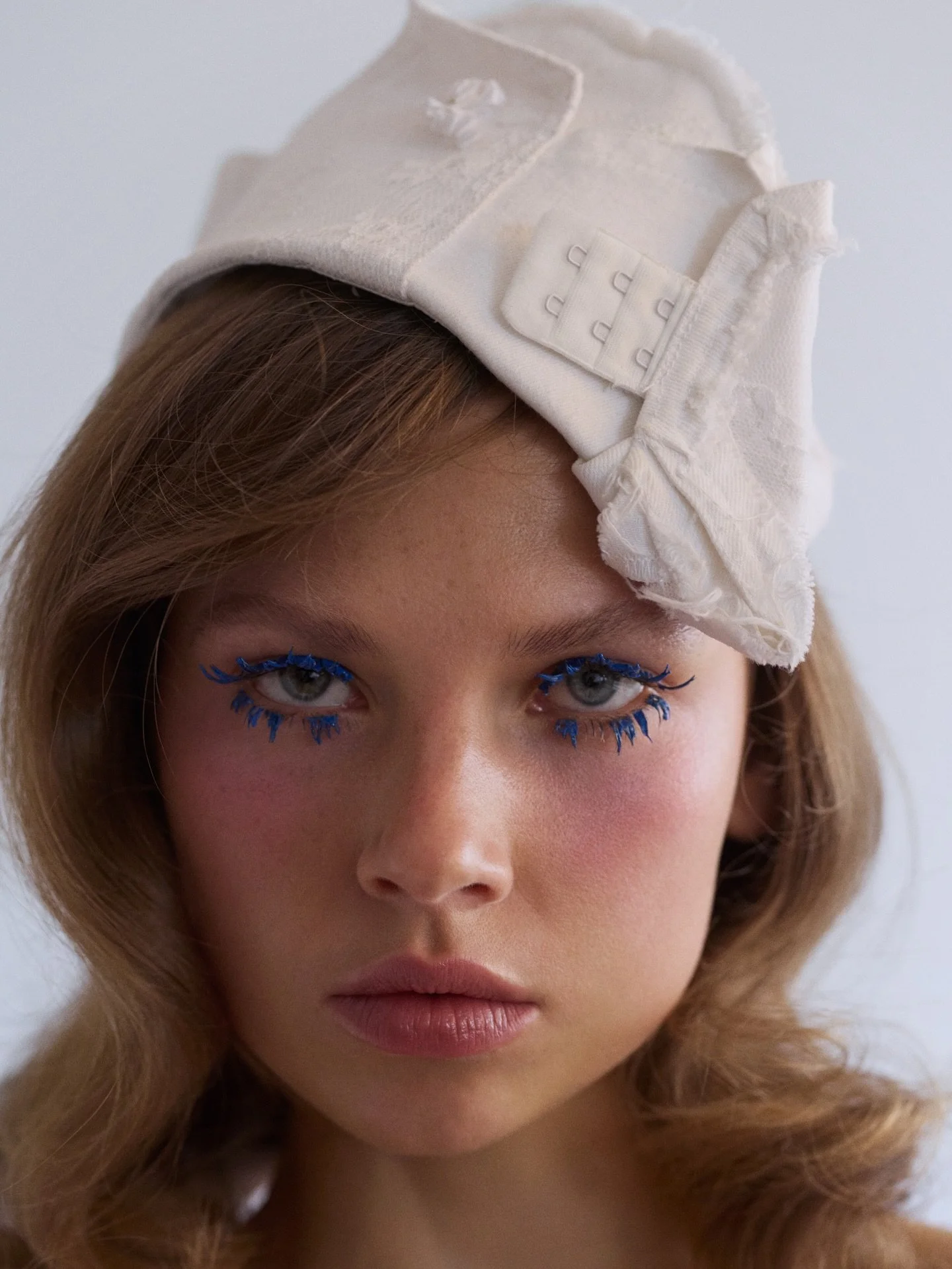 Je vous partage ma derni&egrave;re parution dans le magazine&nbsp;Tropik Tropik.
Le magazine nous a propos&eacute; de concevoir un &eacute;ditorial pour eux. 
Ravie d&rsquo;avoir imagin&eacute; et r&eacute;alis&eacute; les maquillages de cette s&eacu