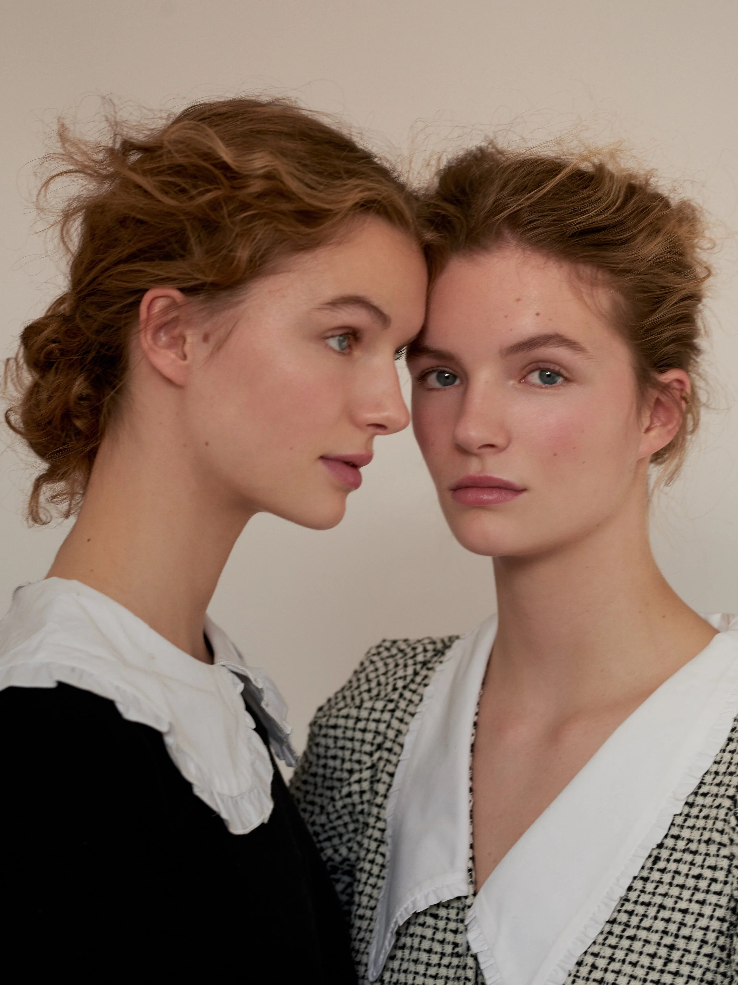 ChristelleMinbourg, GalerieMode, FashionGallery, ModeHauteCouture, FashionPhotography, StylismeMode, ModeTendance, FashionStudio, ModeExclusif, FashionArtistry, GalerieFashion, ModeDeLuxe, FashionEditorial, ArtDeLaMode, FashionDesign, FashionInspirat
