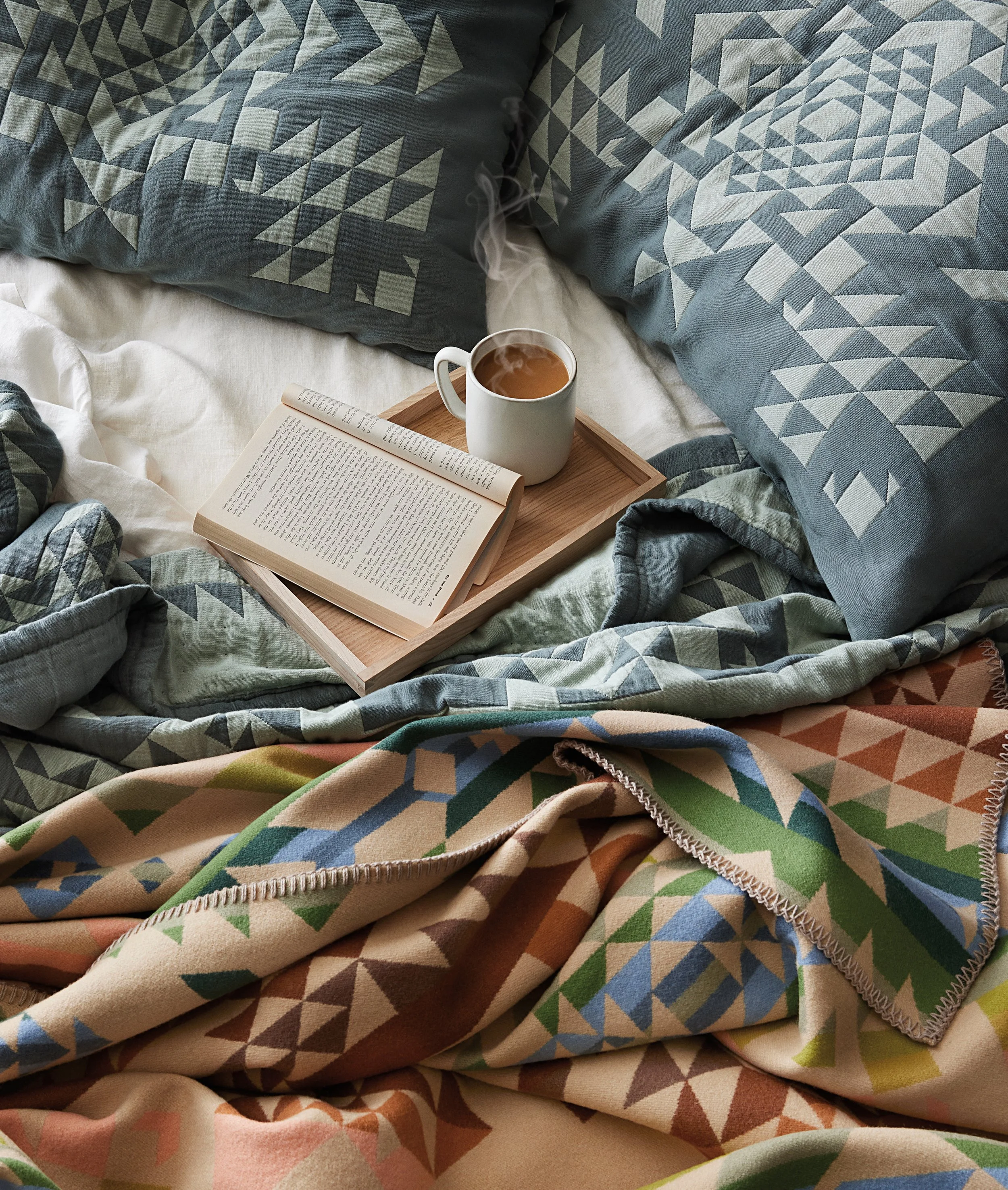 SP23_HOME_D1_01_ZE475-55340_ XA327-57061_Main_1_B.jpg