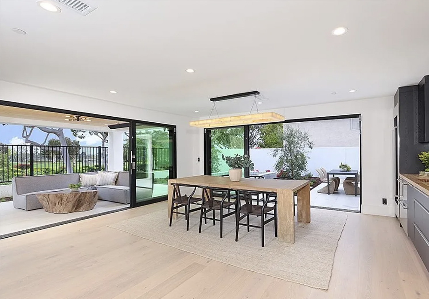 Screen Shot 2025-05-28 at 10.07.51 PM.png