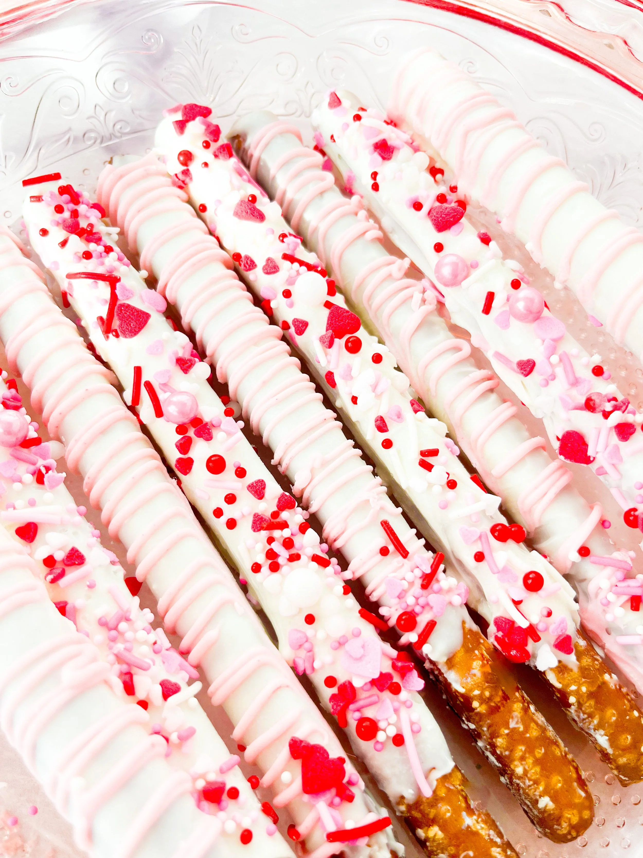 How to Make the Cutest Valentine’s Chocolate-Covered Pretzels at Home