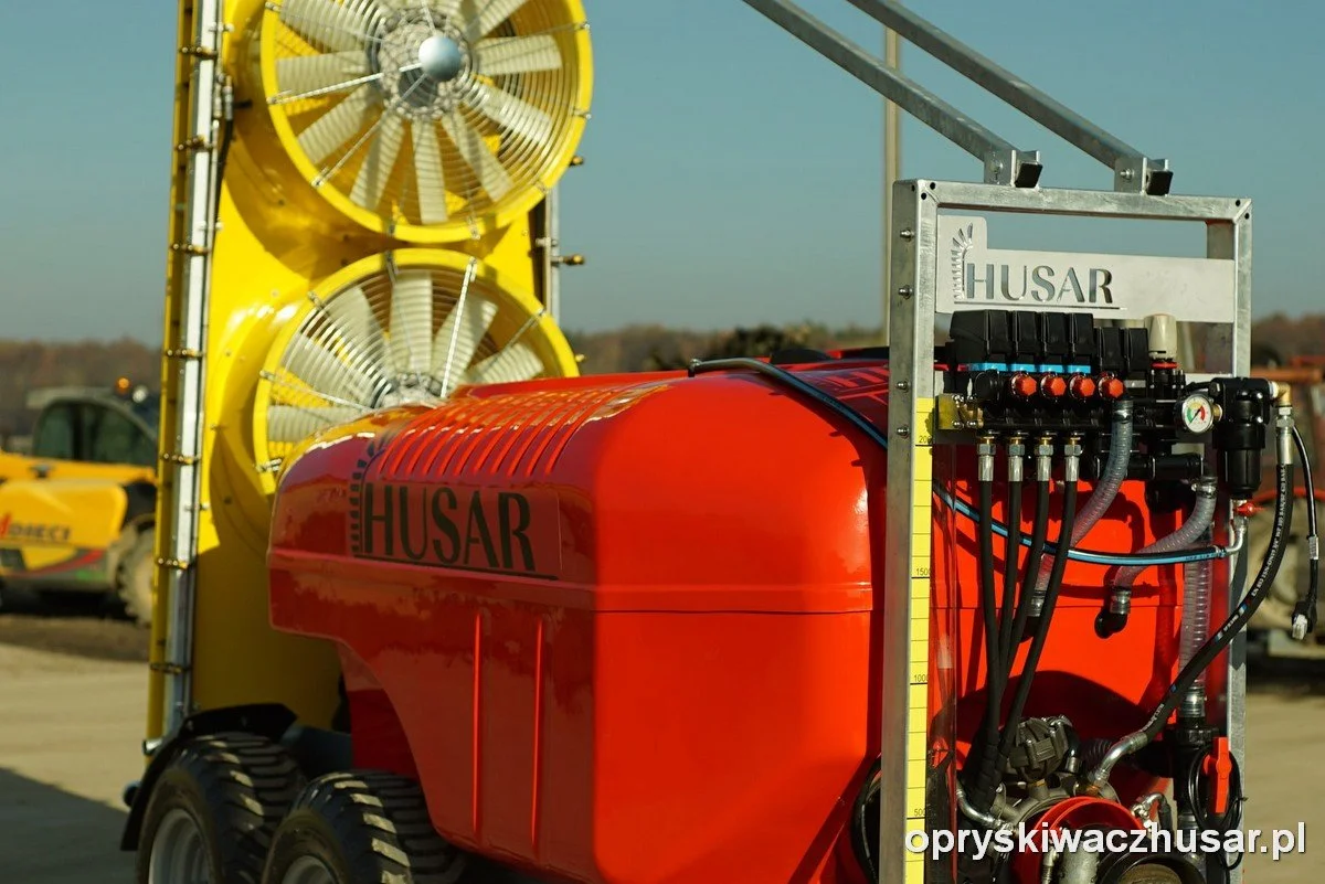 Sprayer 1.jpg