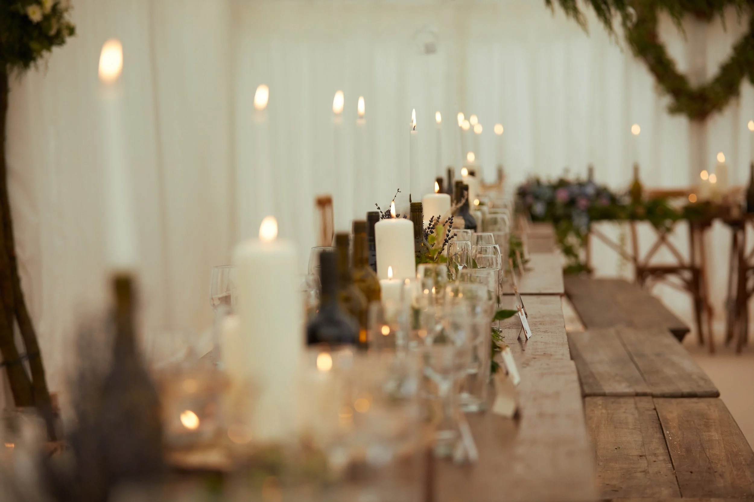 6m Clearspan table settings 2.jpg
