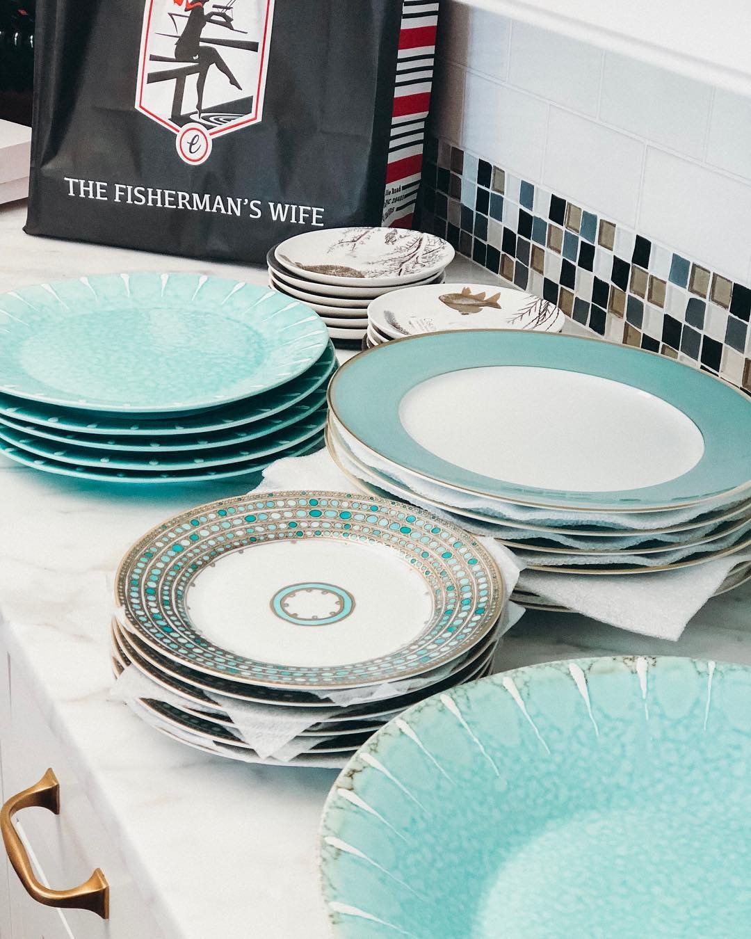 Gorgeous dishes we had the pleasure of picking up and organizing for our clients new home!
.
.
.
#concierge #personalassistant #intracoastalwaterway #beach #vacation #carolinabeach #kurebeach #wrightsvillebeach #wilmington  #figureeightisland #person